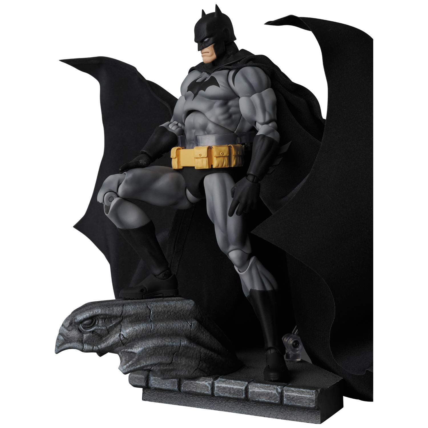 Wallpaper #6meX-5IBSpphPi3-7JR2226 Mafex Batman Hush Black and Gray Suit Version by Medicom