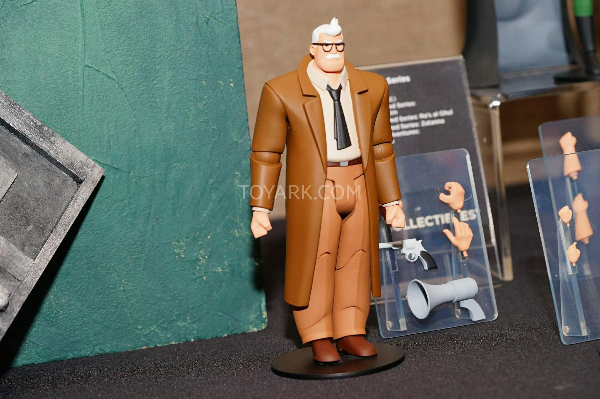 Wallpaper #ivROOZMBKFX8bn3r4XZJ156 Sdcc 2015 DC Collectibles Batman Animated Series Figures the Toyark