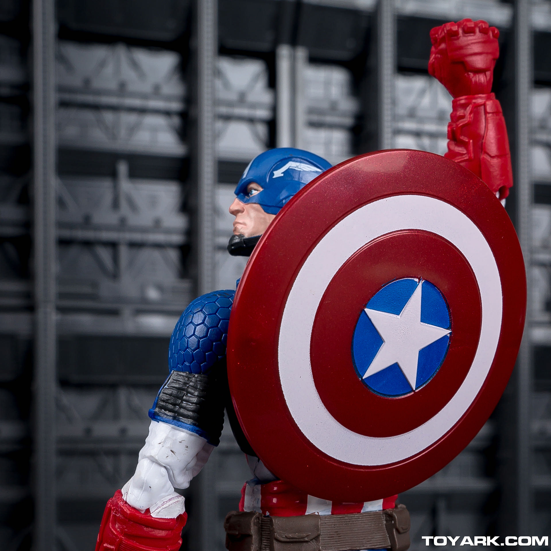 Wallpaper #QnPfiY4BFI5NbQksOCIY26 Marvel Legends Marvel Now Captain America Photo Shoot the Toyark News