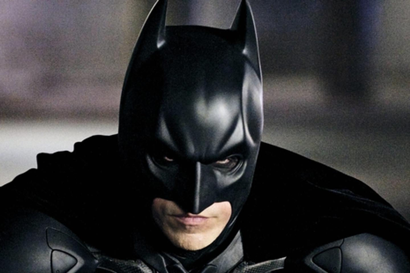 Wallpaper #6Gdx65IBSpphPi3-VkuO69 Face Au Chaos Batman Montre Ses Muscles