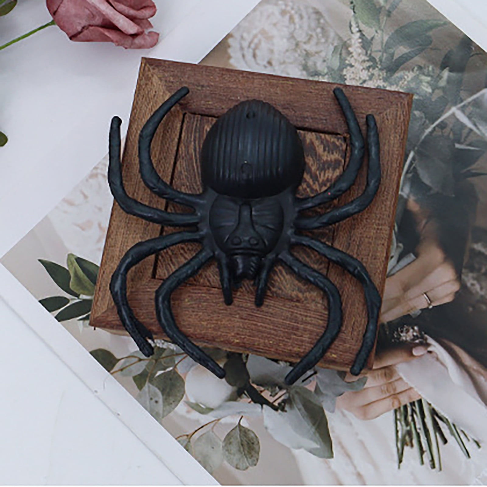 Wallpaper #HfQqOpMBKFX8bn3rhHgw118 Fake Big Spiders Black Plastic Mock Reptile Insects Joke Toys Prank