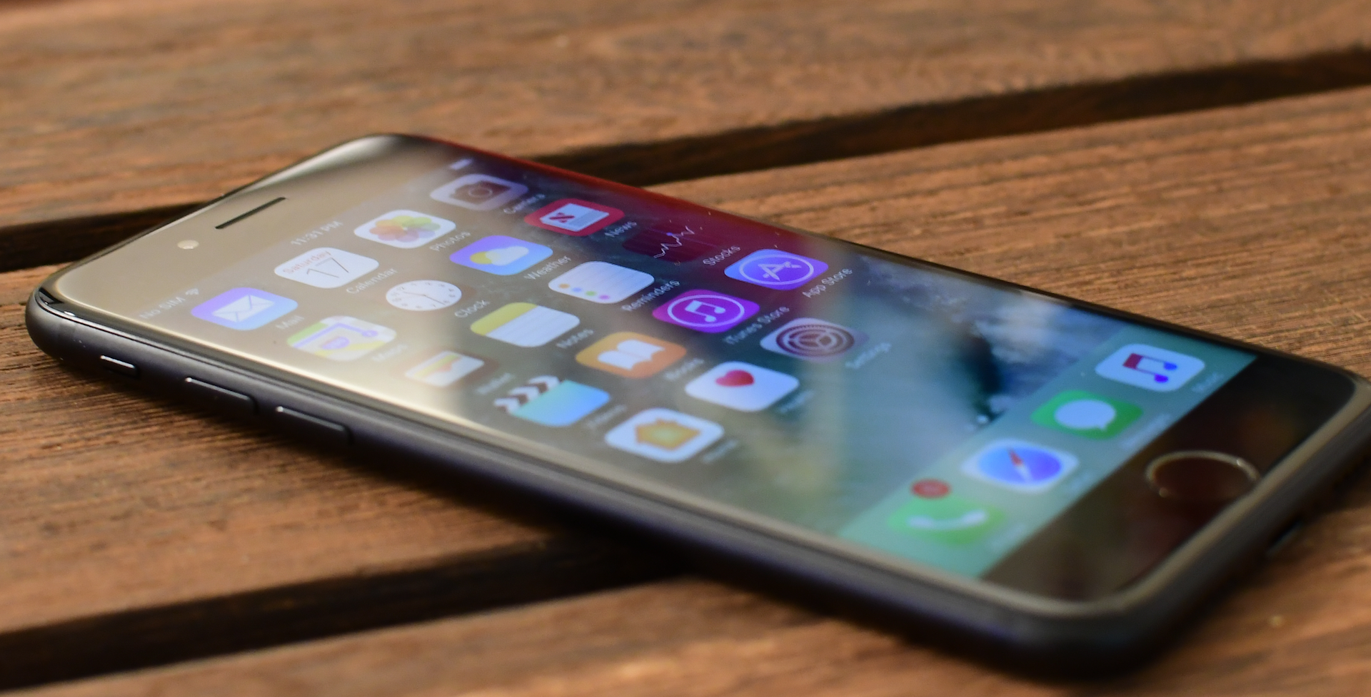 Wallpaper #m2cB8pIBSpphPi3--24I230 Apple Denies Throttling Lte Performance of Verizon iPhone 7