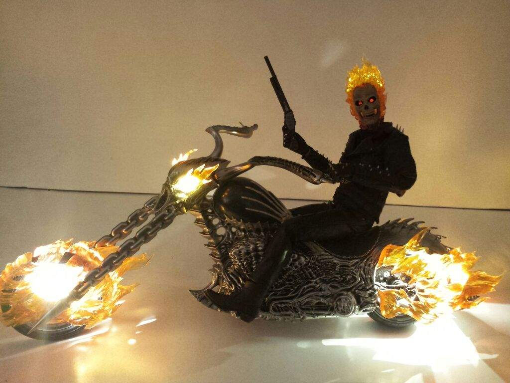 Wallpaper #g_TPOpMBKFX8bn3rq3n_171 Hot Toys Ghost Rider Toys Amino