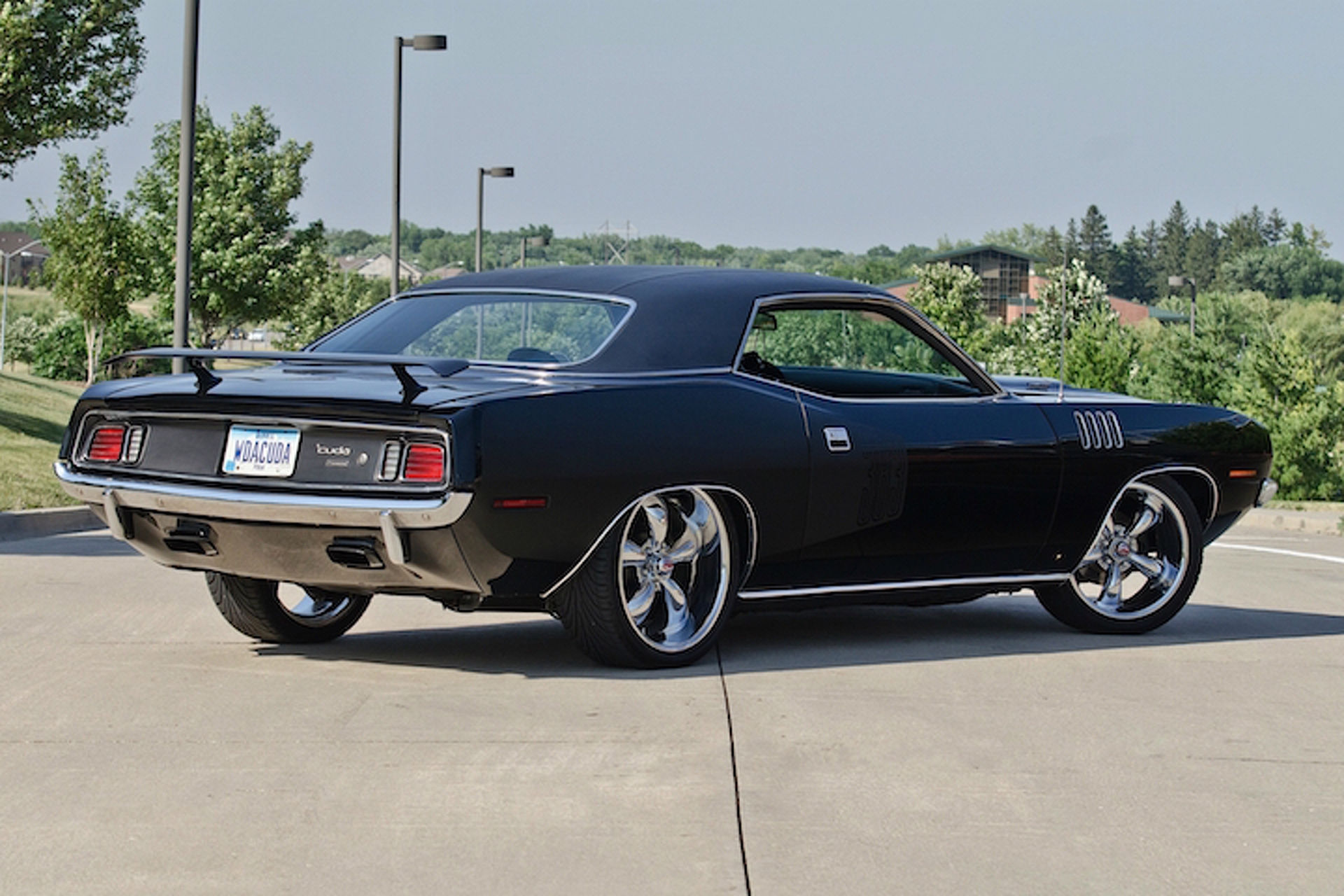 Wallpaper #vRmzN48BtGB6xQ78T6bJ40 History of the Plymouth Barracuda in 1970 the Cuda Came into Its Own