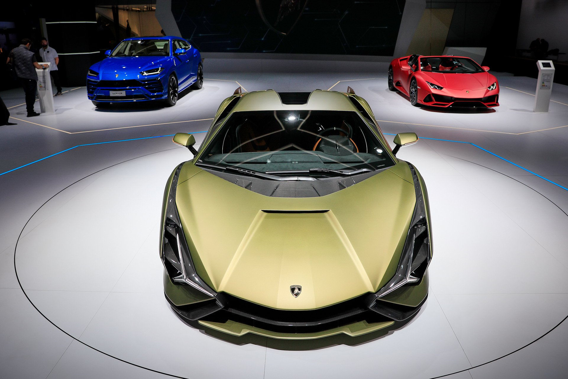 Wallpaper #2meb55IBSpphPi3-_DiQ196 Lamborghini Sian Oficialnaia Premera