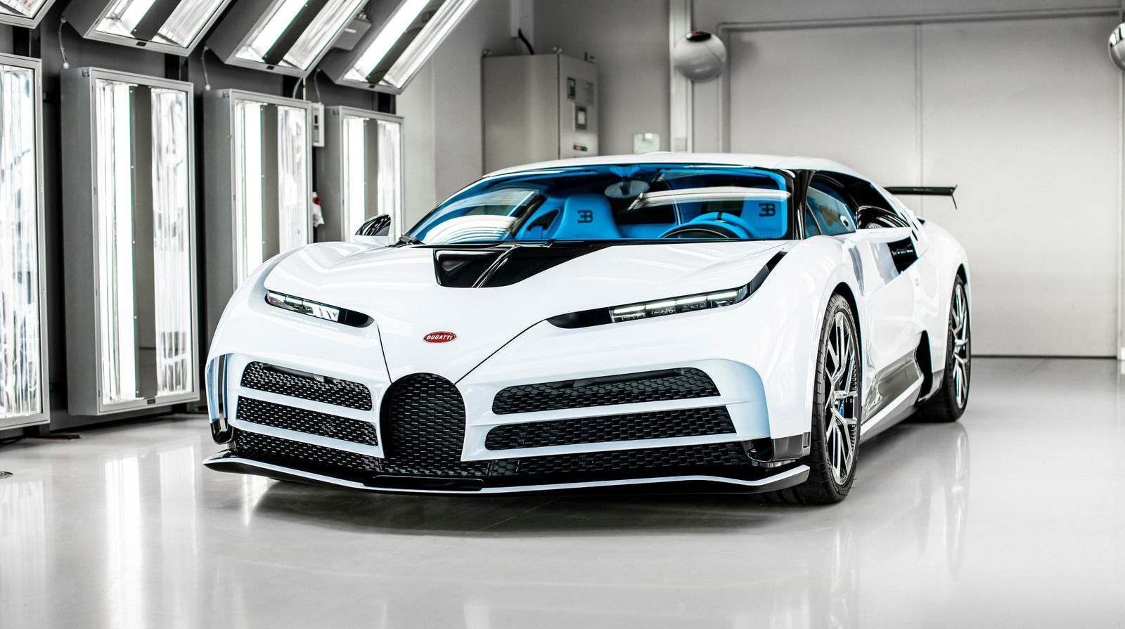 Wallpaper #WVgdNJMBzN9vxX34RzvW248 Bugatti Has Stopped Building One of Its Fastest and Rarest Hypercars