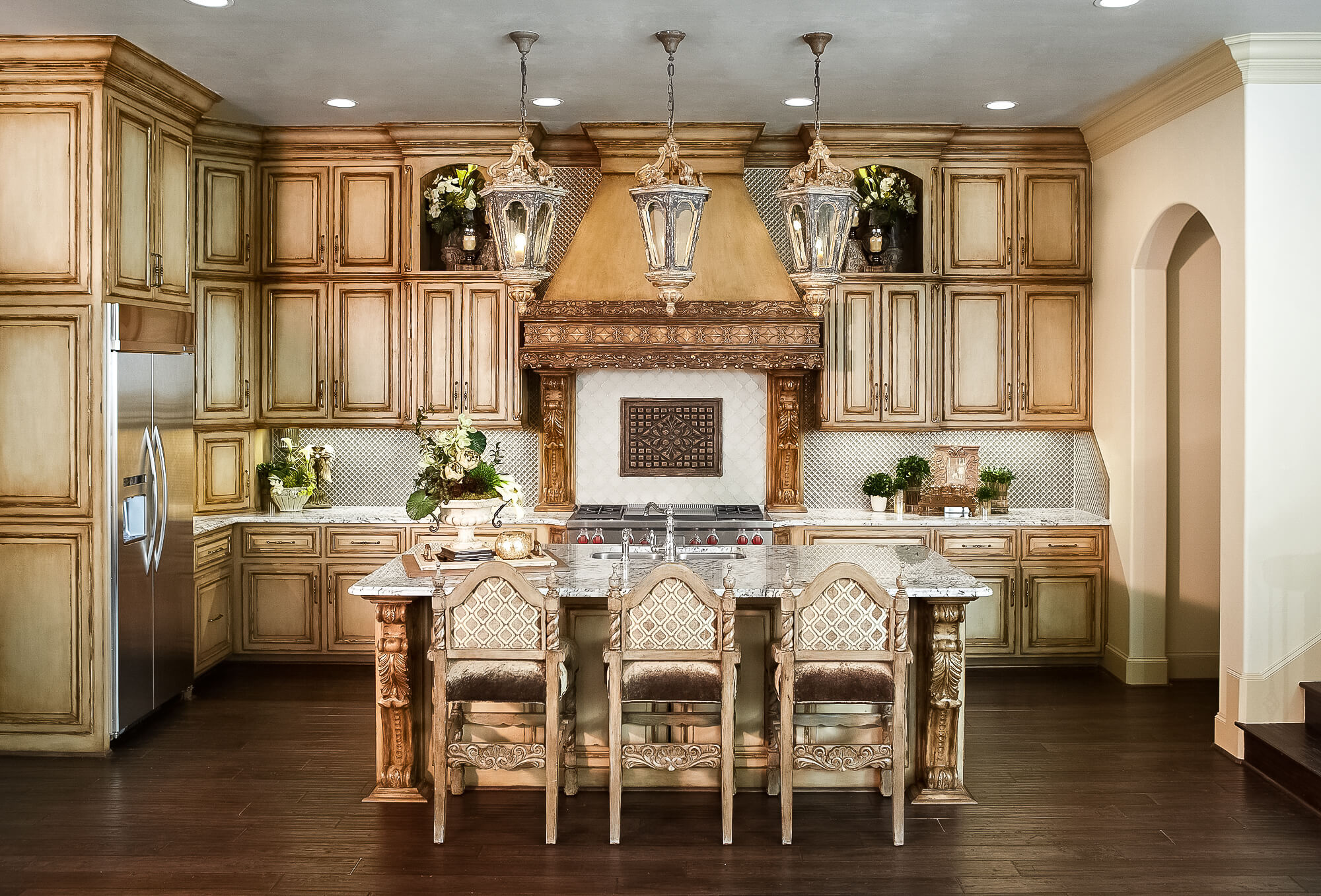 Wallpaper #qJy34JIBZHQxiYara7ci181 Baroque Neoclassicism and Haussmann Design Style Blaylock Interiors