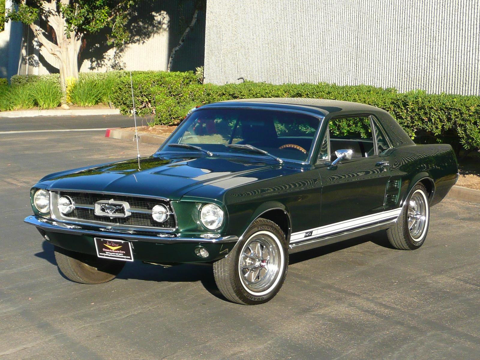 Wallpaper #ZXfJJpMB-pgBXx60nKMQ1 1967 Ford Mustang GT Coupe