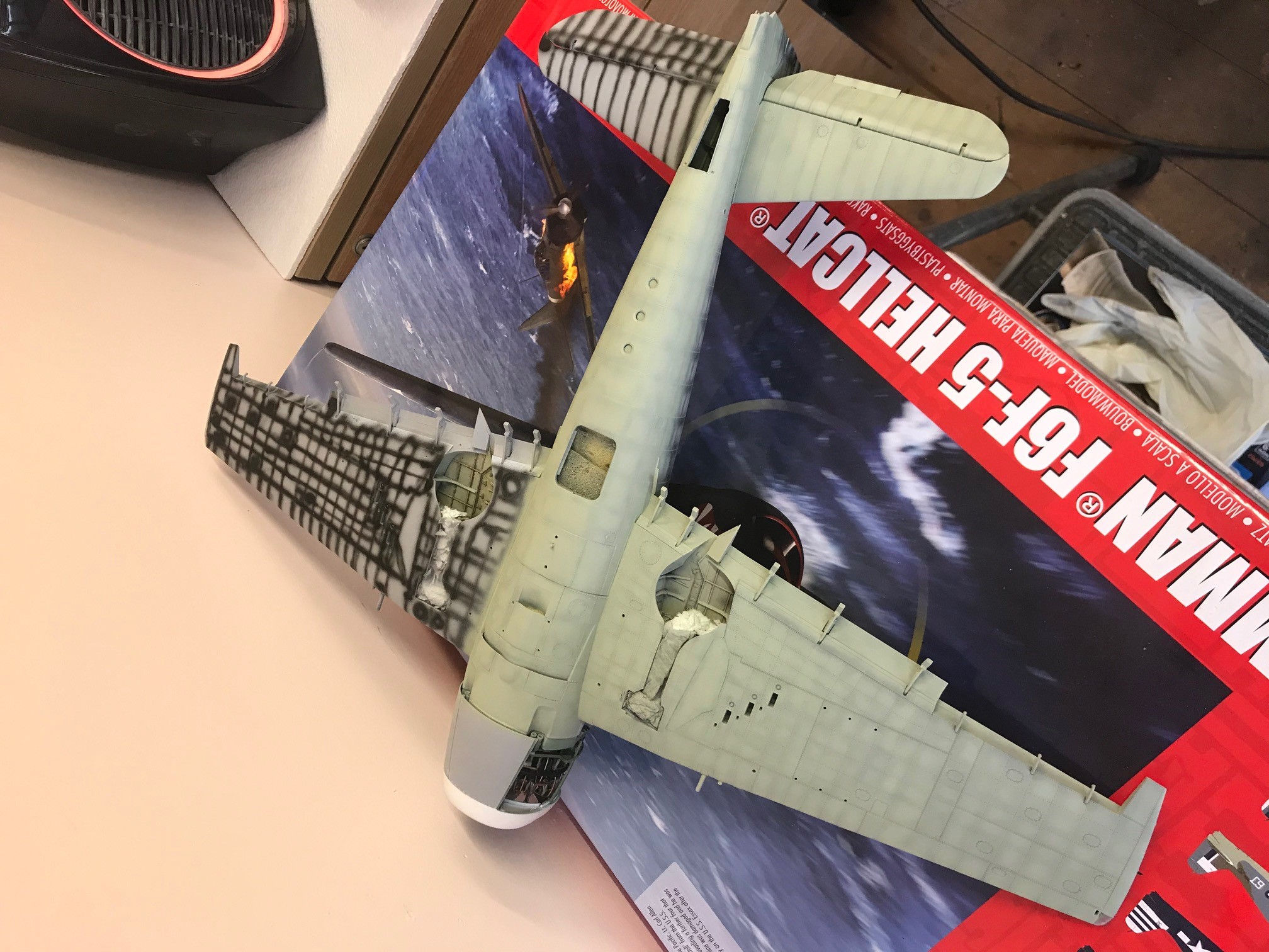 Wallpaper #3h21K5MBlOZrFDOkrMcw229 124 Airfix Grumman F6f 5 Hellcat Finished Finescale Modeler