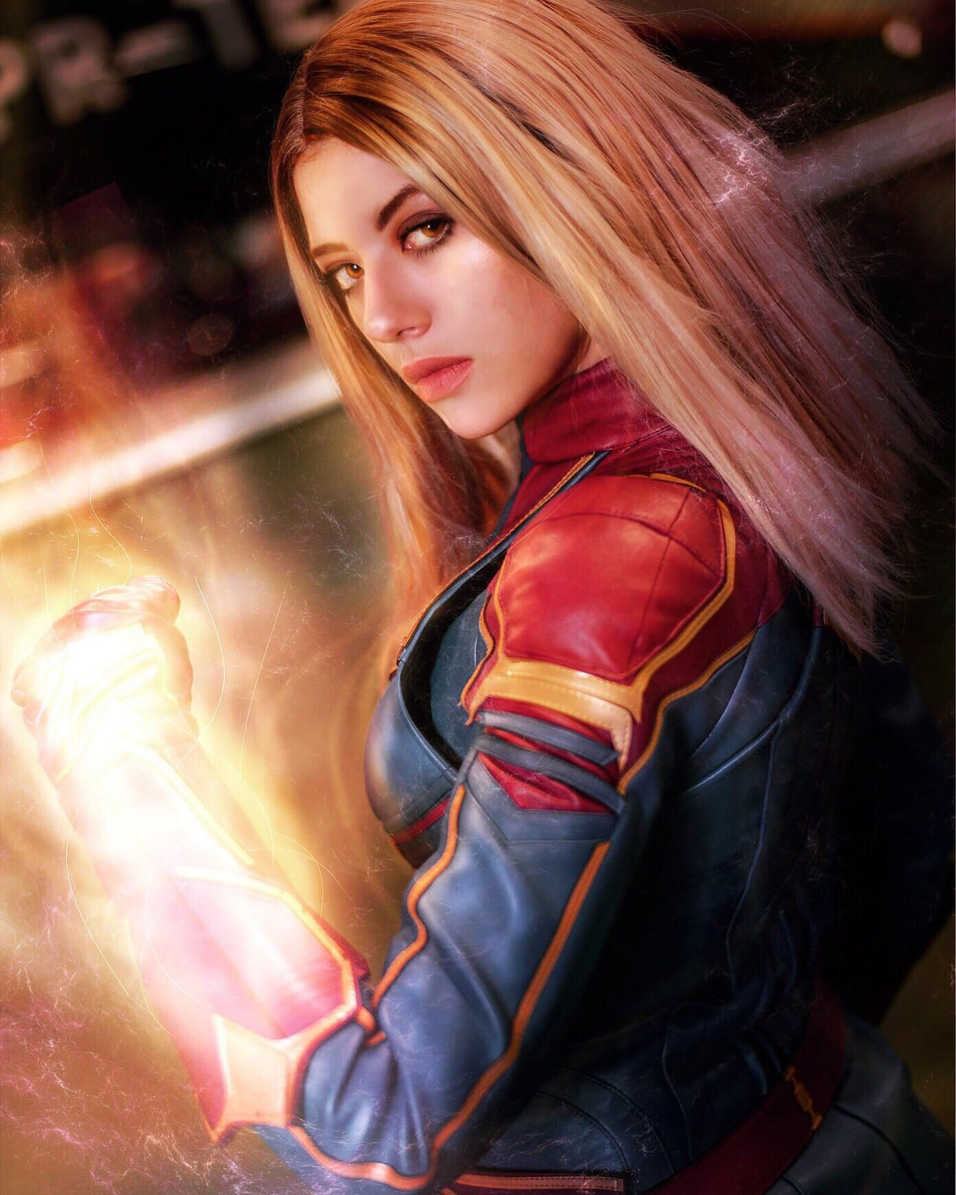 Wallpaper #qjELNpMB5zzyi_yYO1iF178 Captain Marvel Cosplay by Cosd0ll Rcosplaygirls