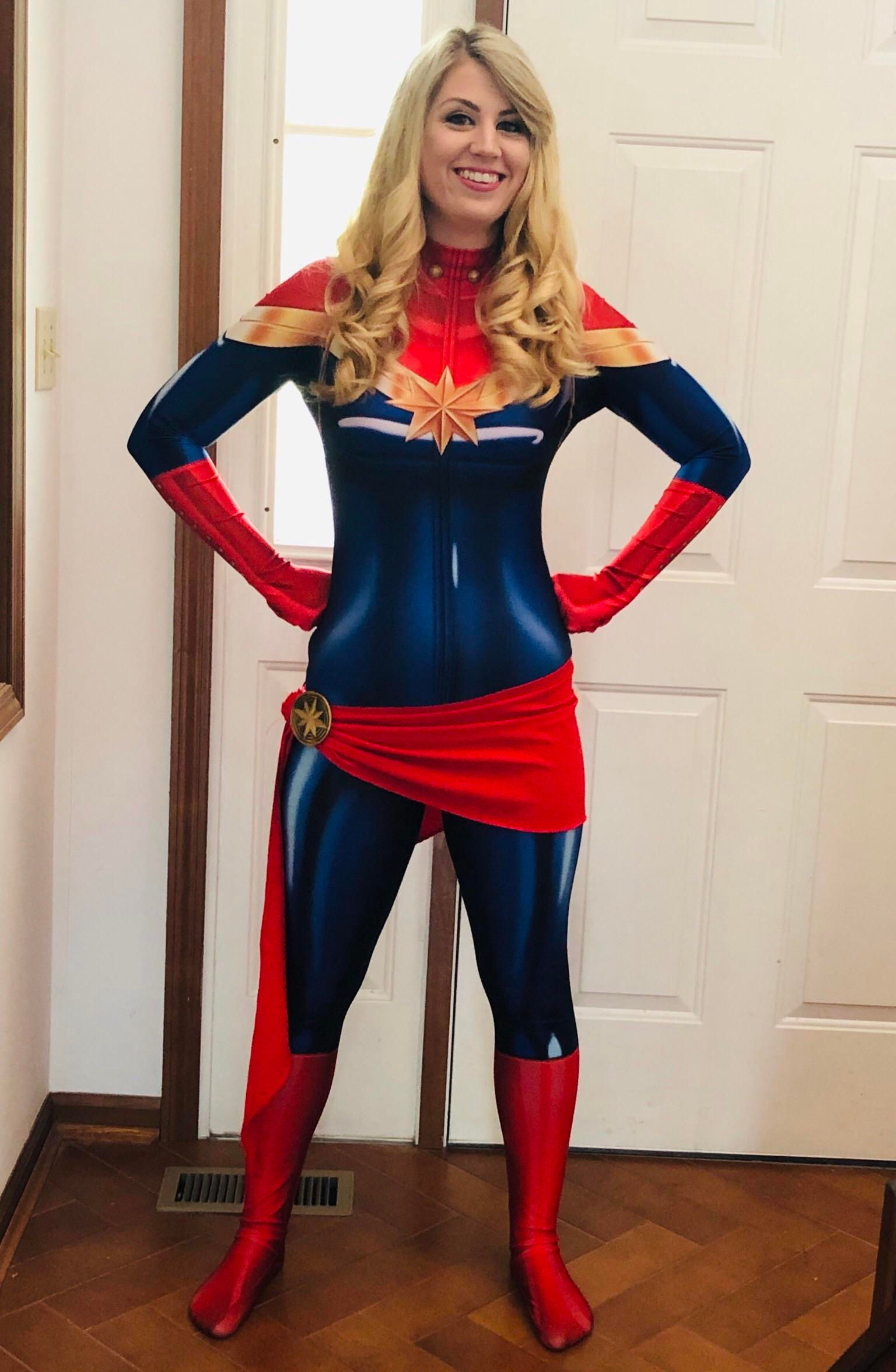 Wallpaper #qjELNpMB5zzyi_yYO1iF247 Self Captain Marvel Rcosplay