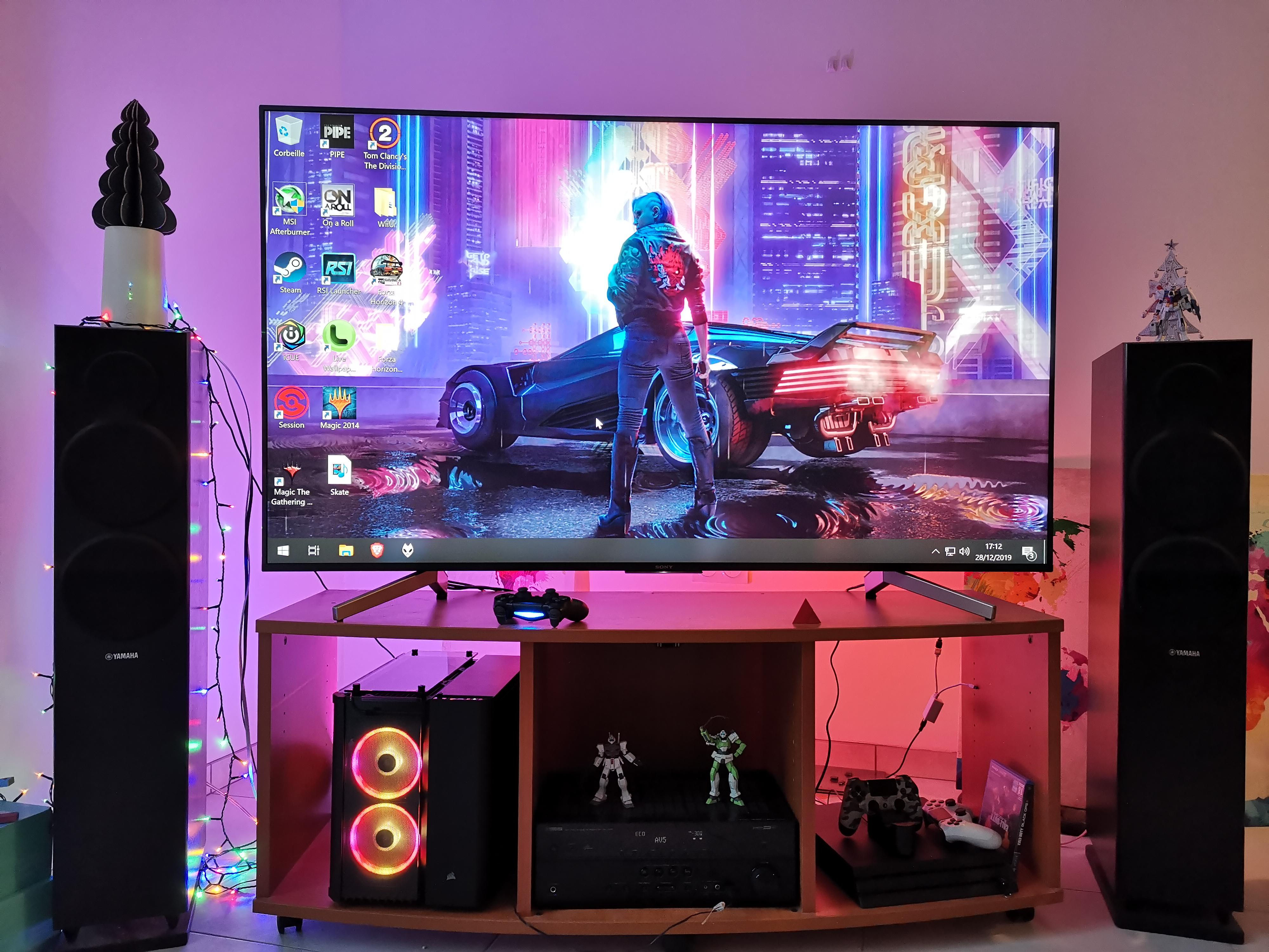 Wallpaper #EWc7-pIBSpphPi3-H5AG154 Cyberpunk Couch Station Rbattlestations