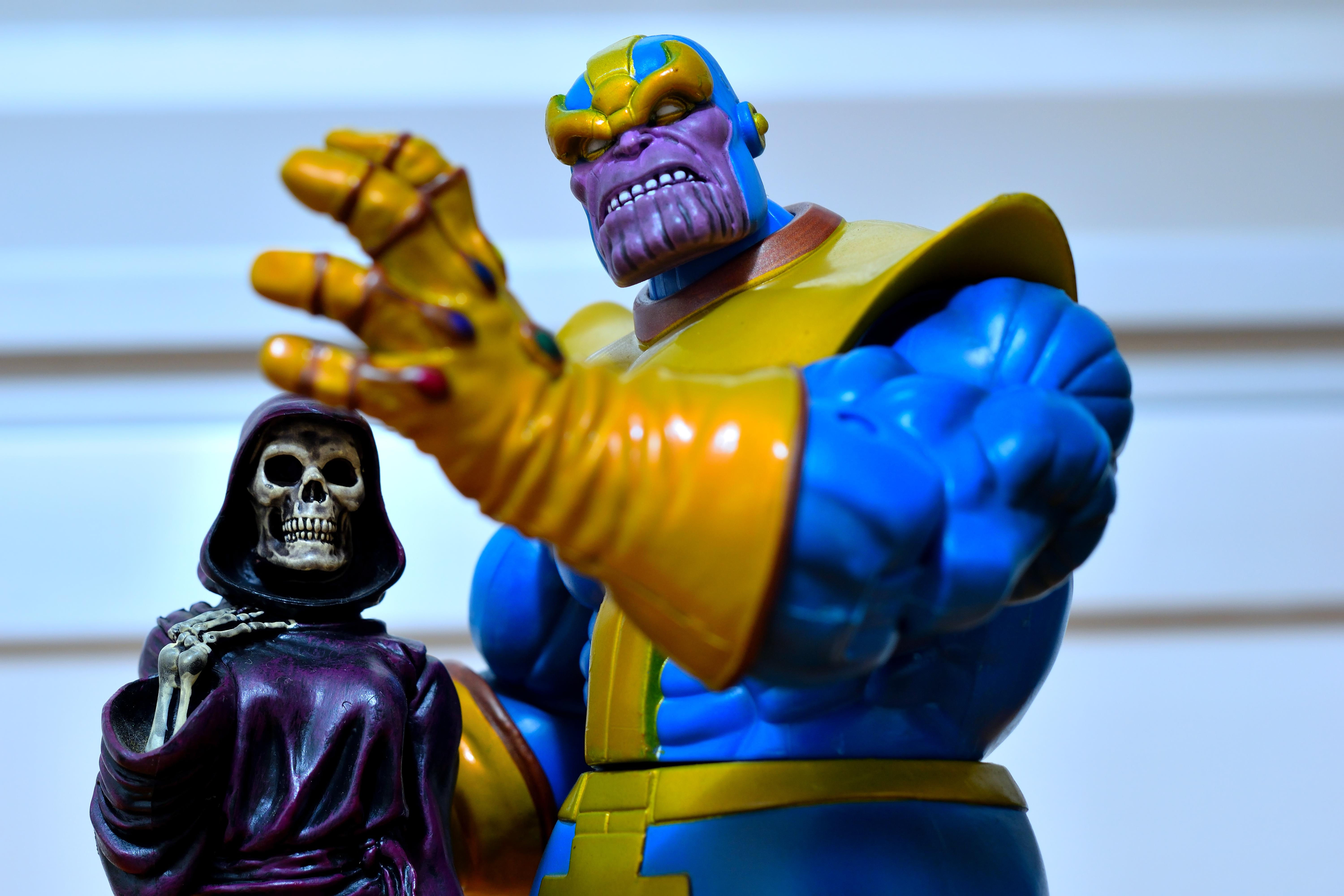 Wallpaper #CqUOOJMBVBiSkHCaOI2c341 The Mad Titan and His Love Thanos and Death from Marvel Select Oc