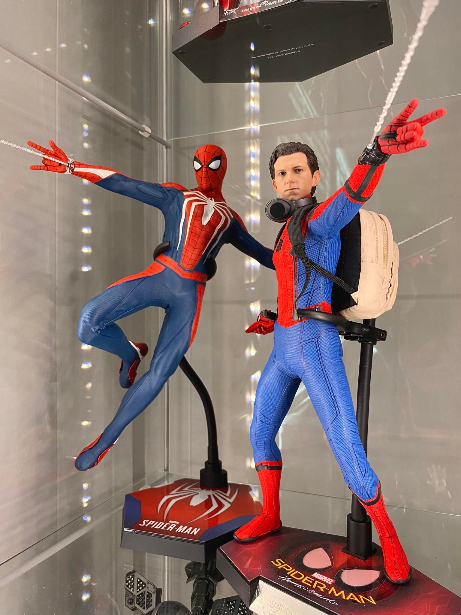 Wallpaper #o2cc-JIBSpphPi3-6ogA50 A Tale of Two Spider Men Rhottoys