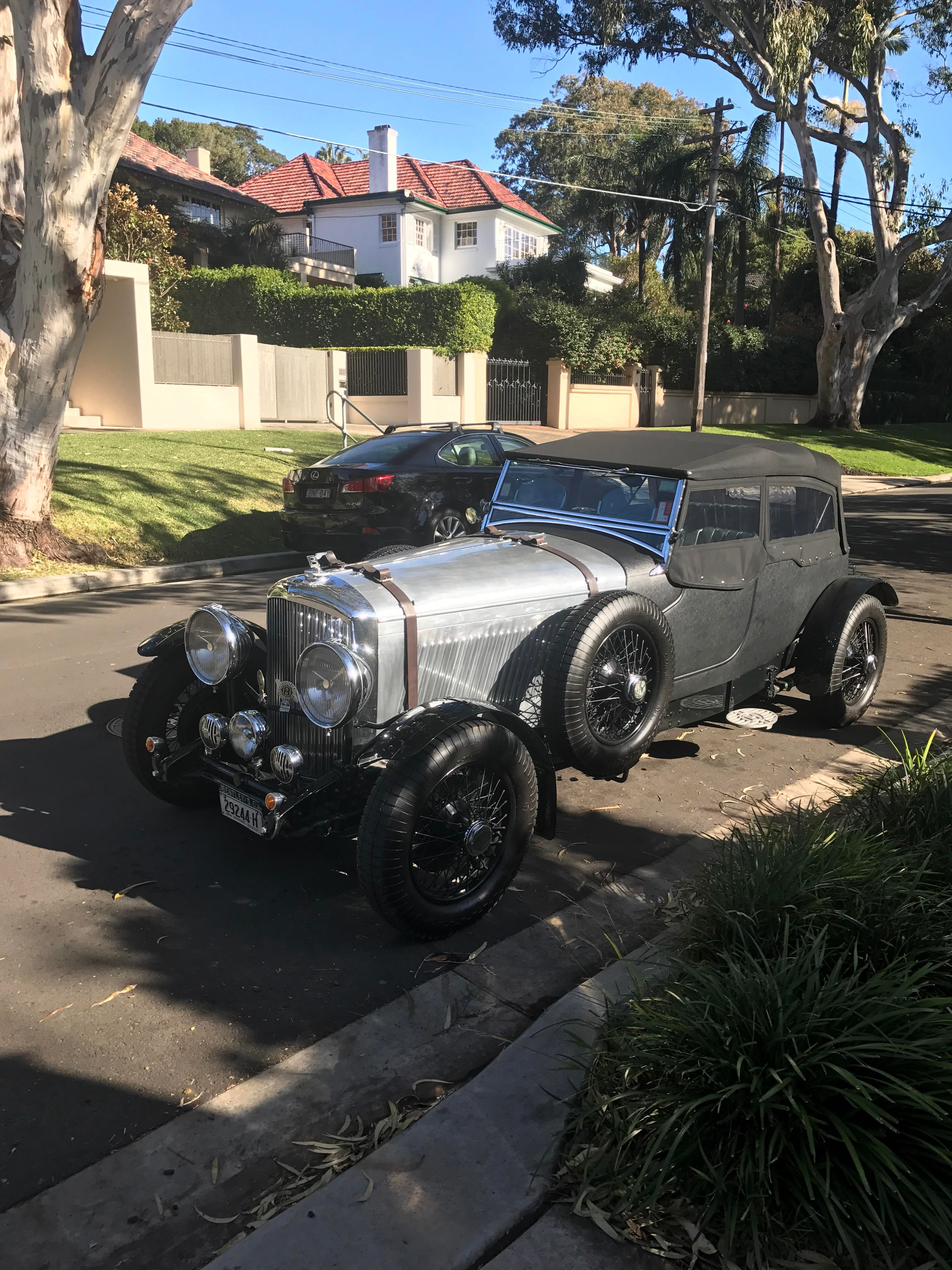Wallpaper #VmfhDpMBSpphPi3-JOyJ319 Vintage Bentley in Sydney Australia Rautos