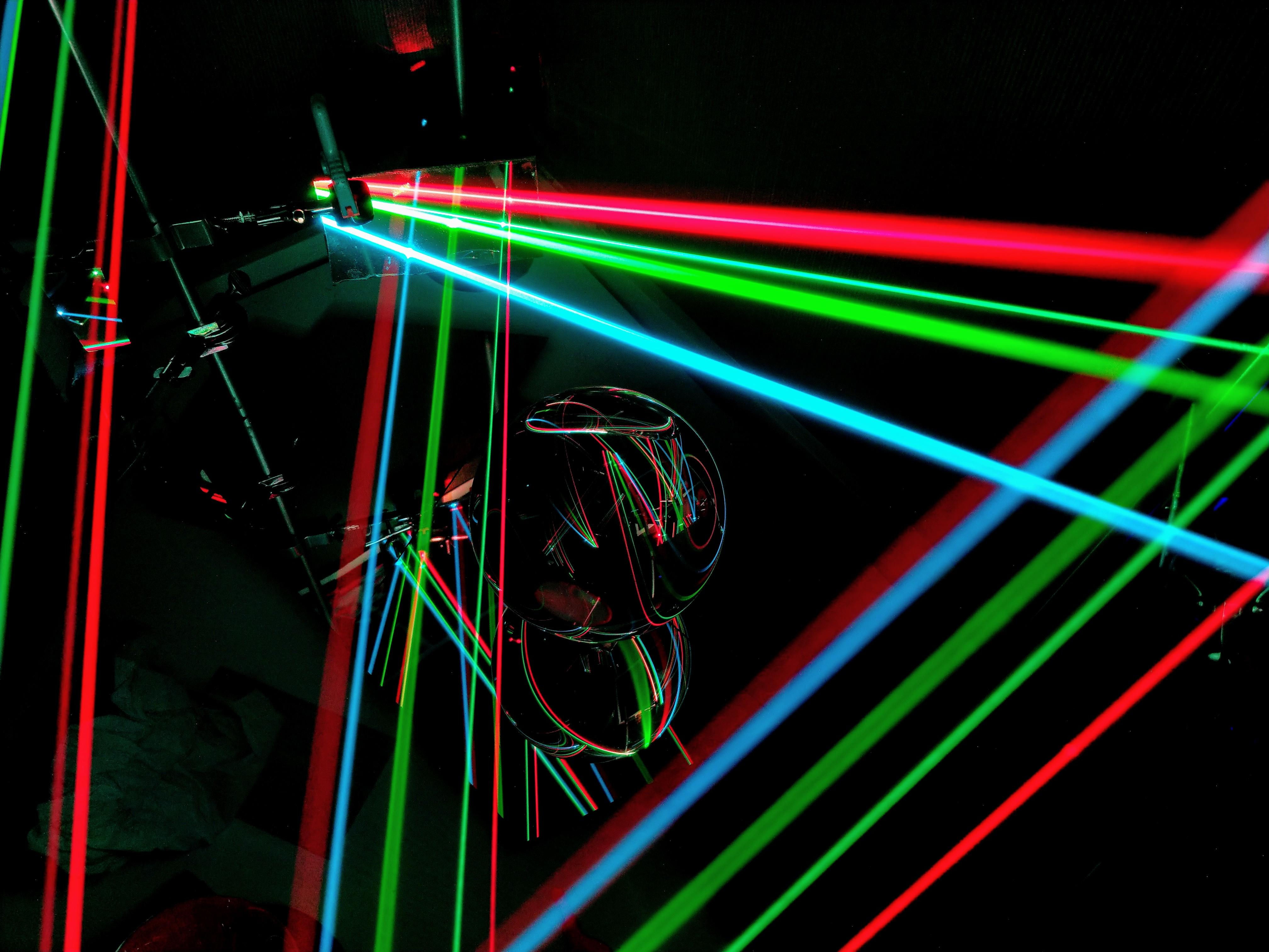 Wallpaper #sRmcHo8BtGB6xQ78RHmG43 Laser Beams Rpics