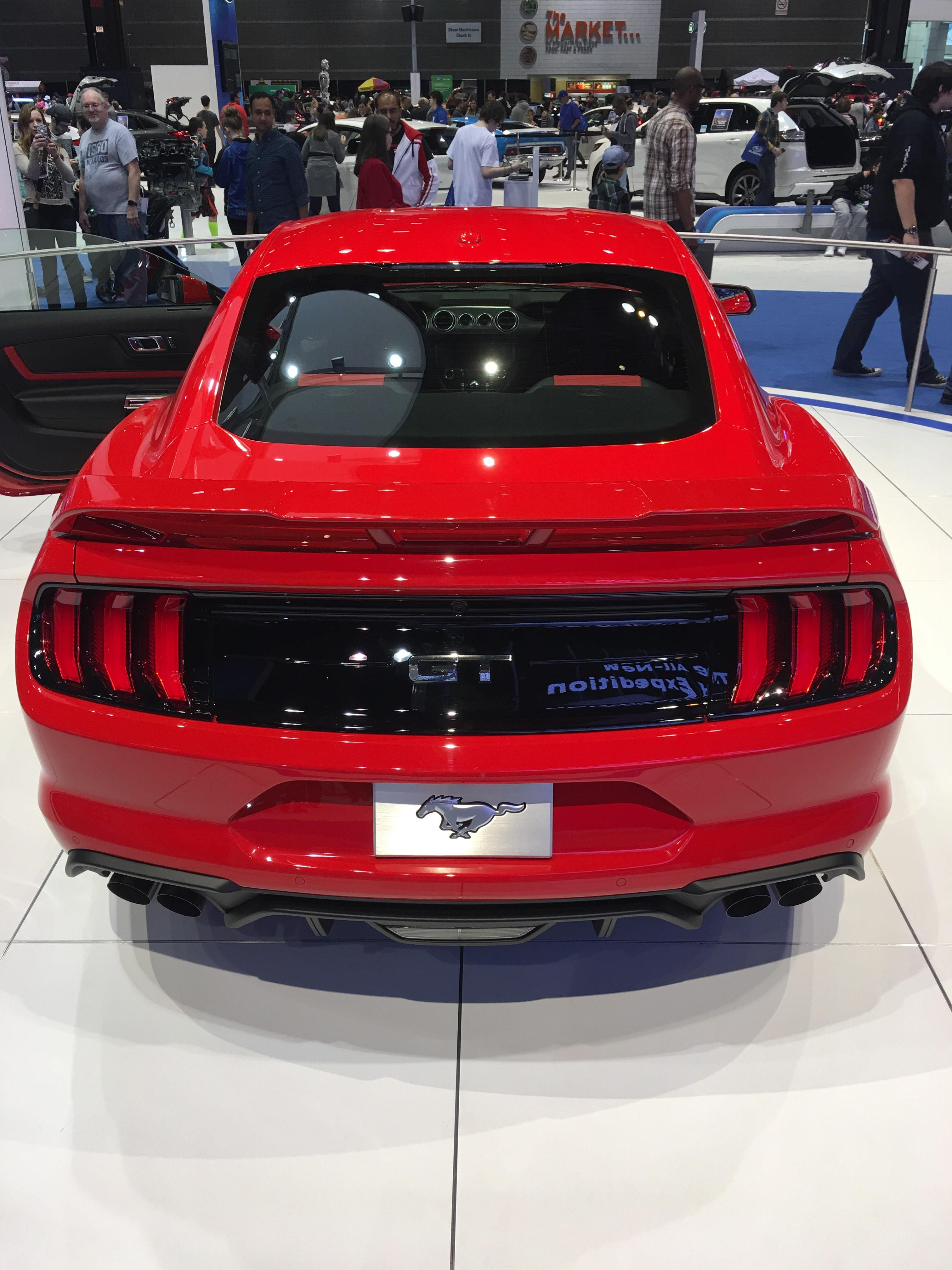 Wallpaper #12jpFZMBSpphPi3-lglt82 The Rear End is Growing on Me Rmustang