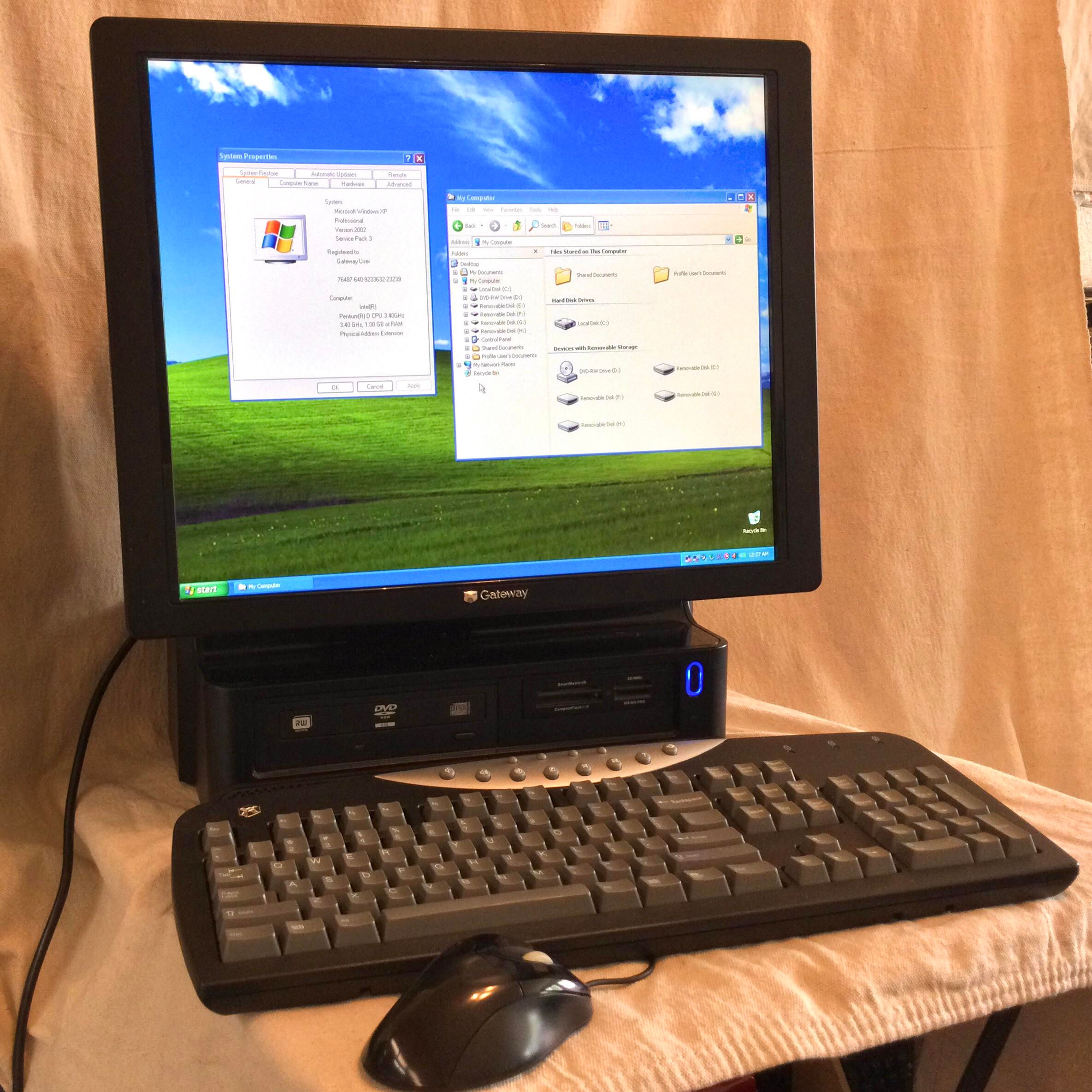 Wallpaper #yybul5cBNyflpn9rYIY241 Is There a Place for Windows Xp What Role Does Windows Xp Serve in a