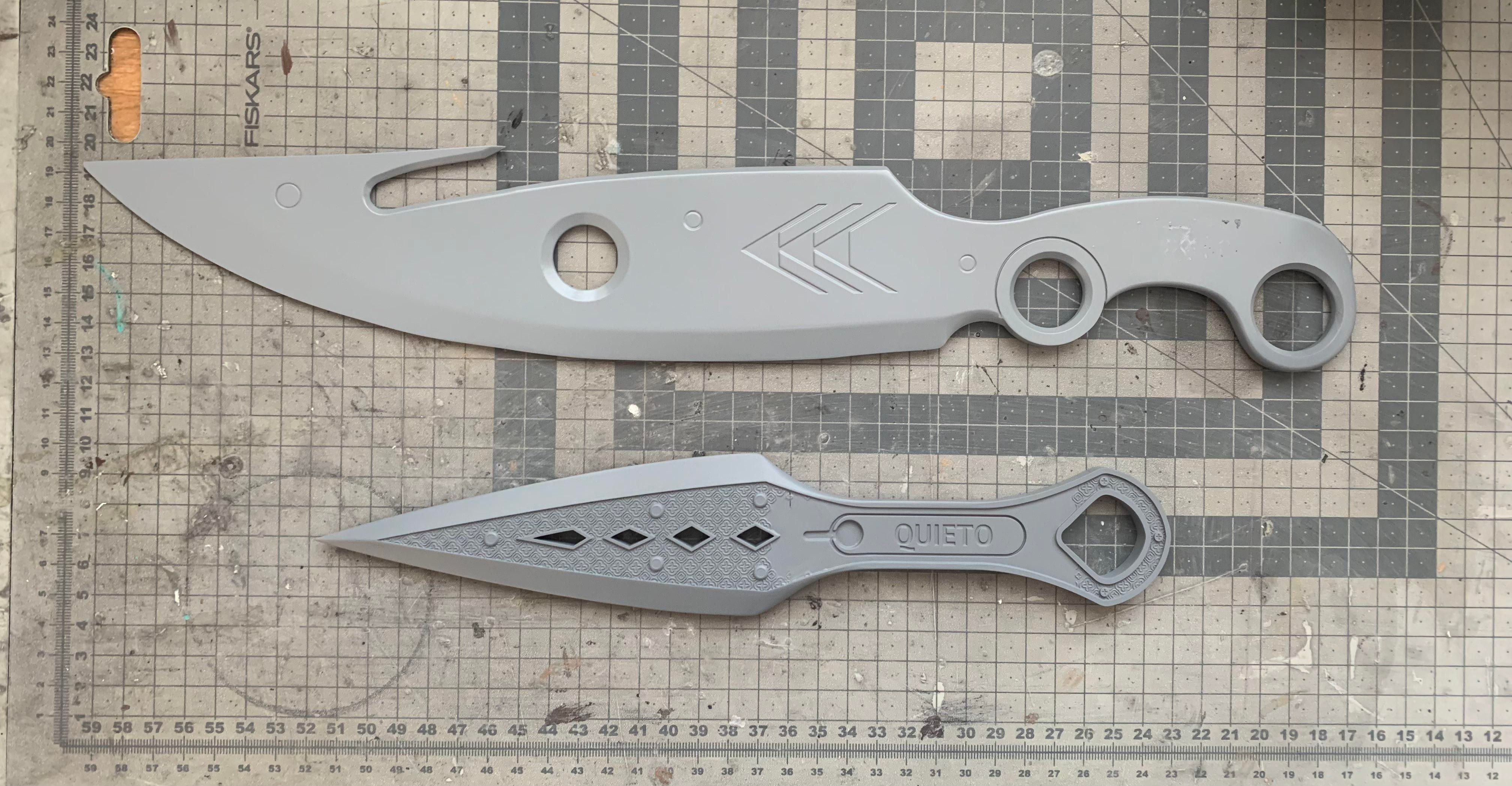 Wallpaper #5XevJpMB-pgBXx60UqIU138 My Hunters Knife from Destiny 2 and Wraith Heirloom from Apex Legends