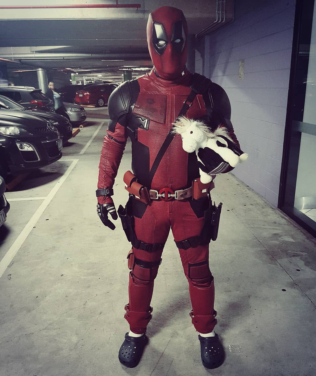 Wallpaper #Pmet-5IBSpphPi3-6ZVU247 Self Heading to Deadpool 2 in My Deadpool Screen Printed Suit