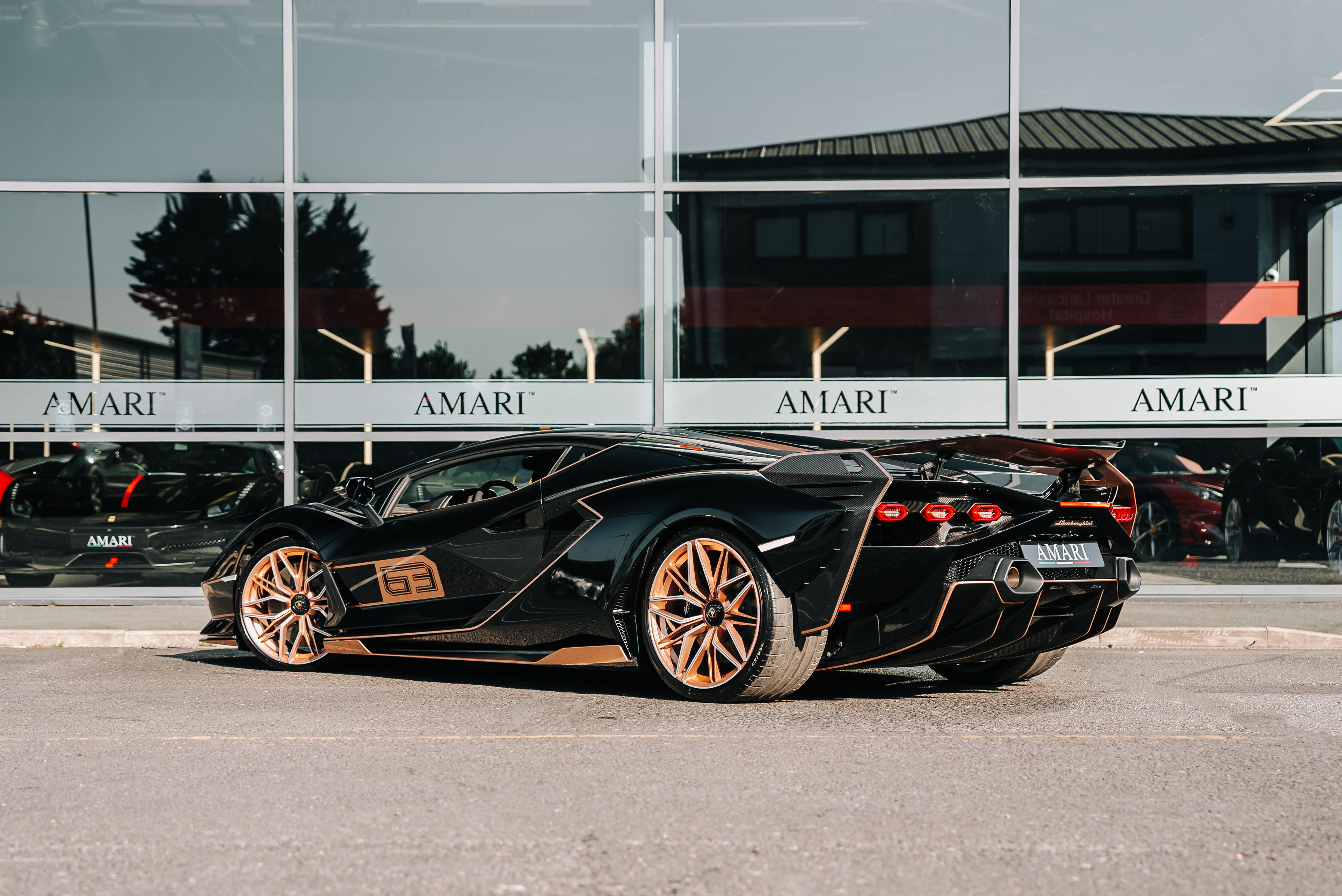 Wallpaper #2meb55IBSpphPi3-_DiQ80 Lamborghini Sian Fkp 37 for Sale Uk by Amari Supercars Used Supercars
