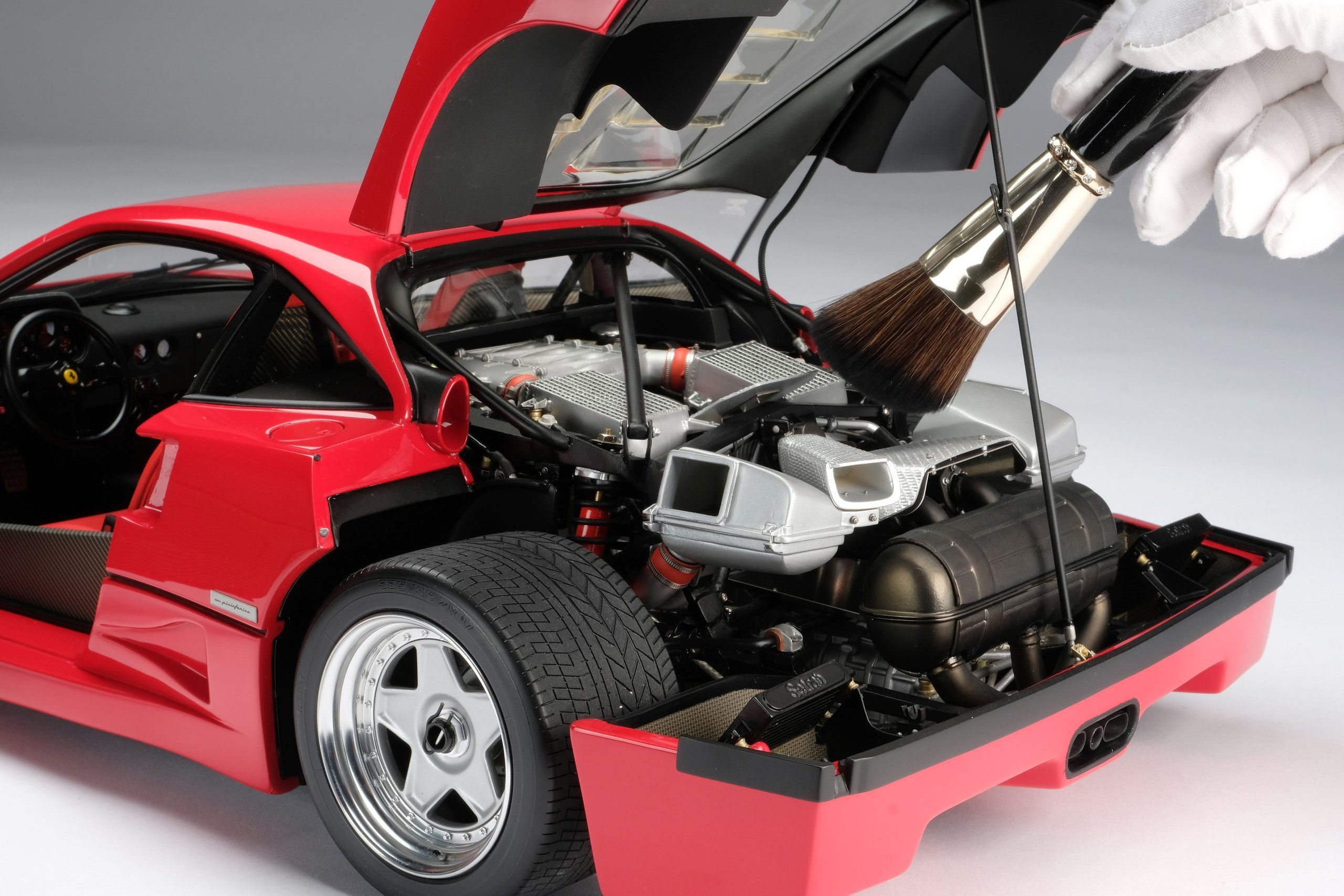 Wallpaper #HGew95IBSpphPi3-v4c4162 Ferrari F40 Model Car in 18 Scale by Amalgam by Amalgam