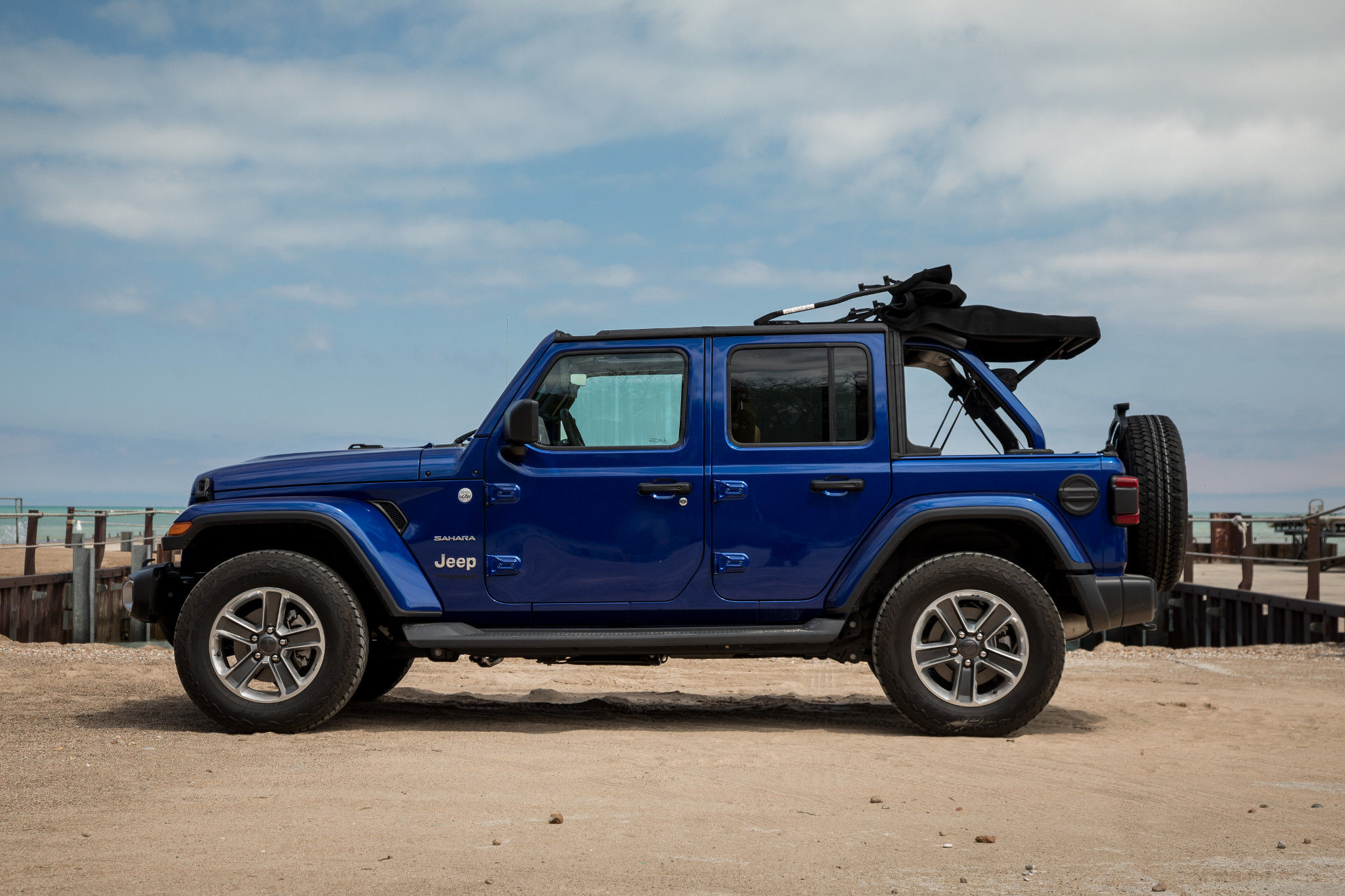 Wallpaper #xf84aJMB3lSXT3zU8-Pa196 Soft Top Jeep Wrangler Jl at Ashley Imhoff Blog