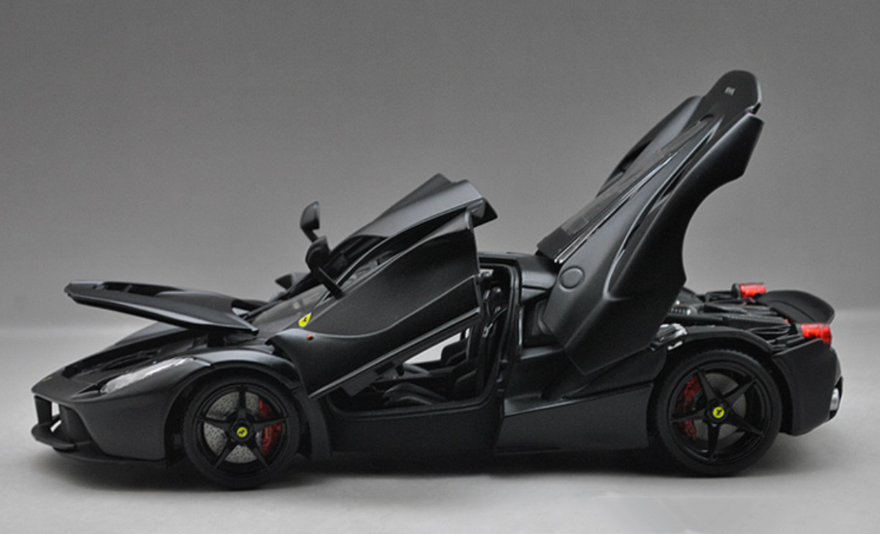 Wallpaper #O2fS_ZIBSpphPi3-u52G102 118 Bburago Signature Ferrari Laferrari Matte Black Diecast Car