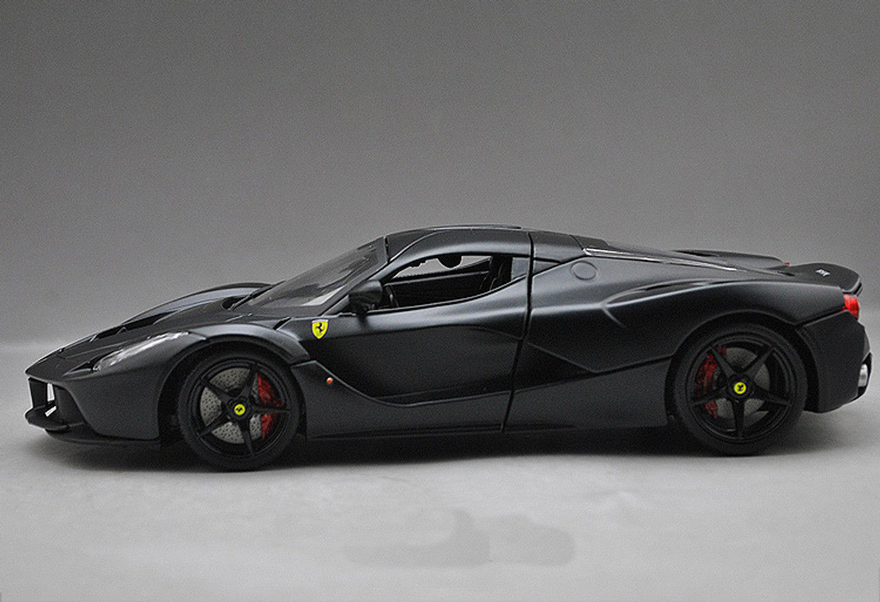 Wallpaper #HGew95IBSpphPi3-v4c490 118 Bburago Signature Series Ferrari Laferrari Matte Black Diecast