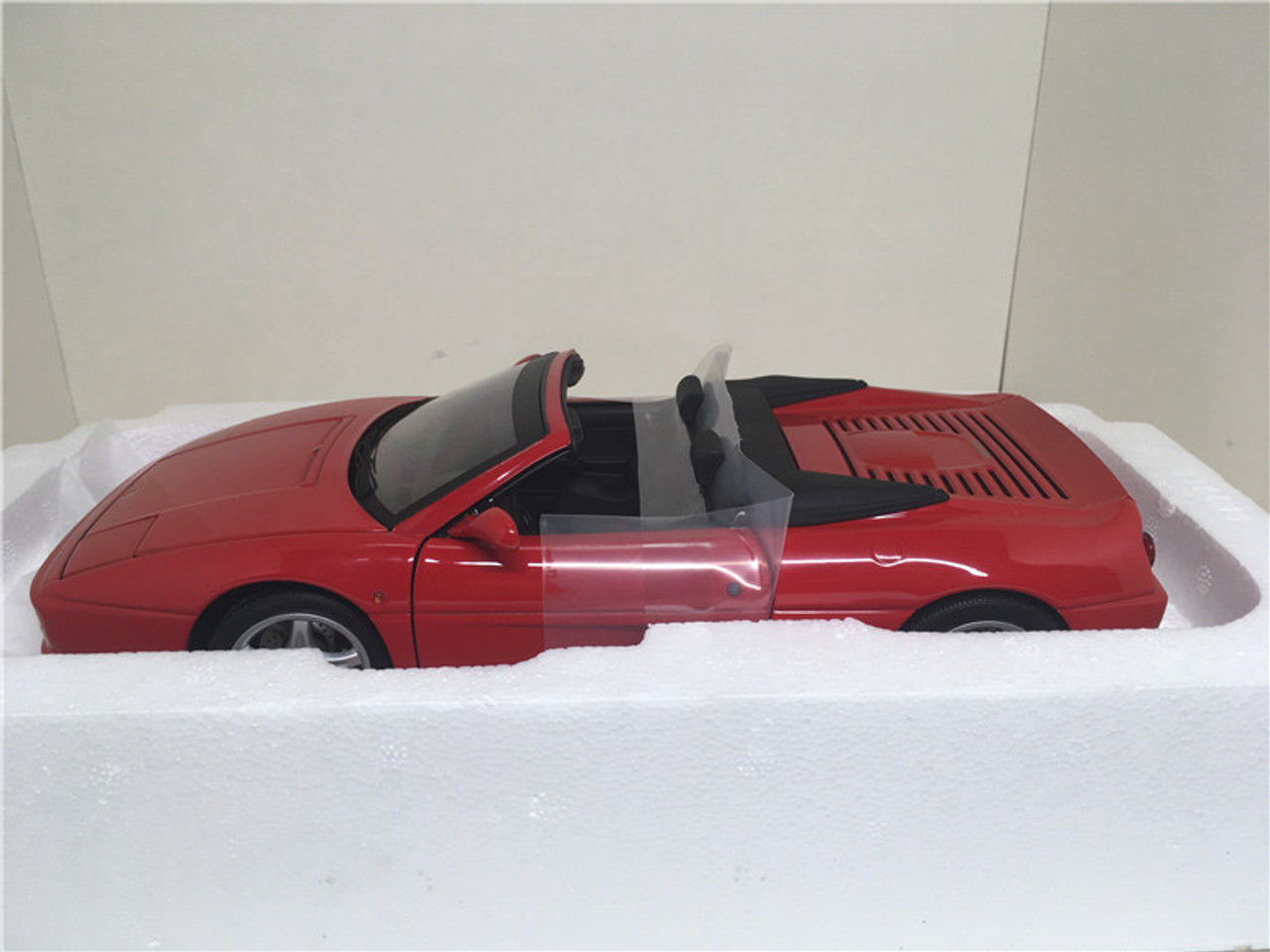 Wallpaper #HGew95IBSpphPi3-v4c4187 118 Hot Wheels Hotwheels Elite Ferrari F355 Berlinetta Spyder Red