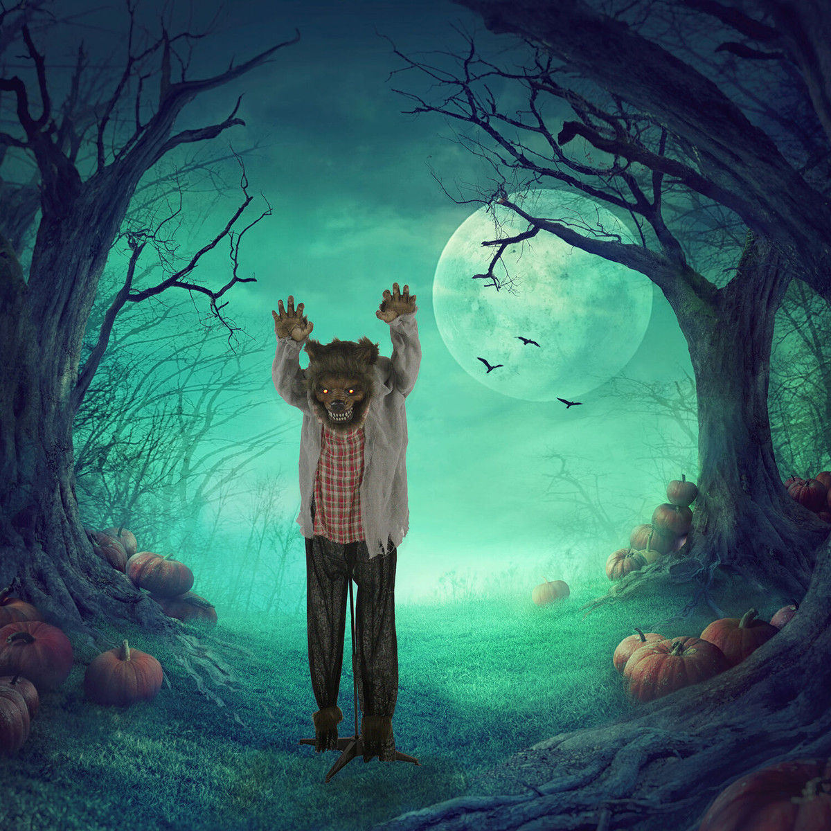 Wallpaper #-mhaFJMBSpphPi3-rAPx211 Haunted Hill Farm Life Size Animatronic Werewolf Indooroutdoor