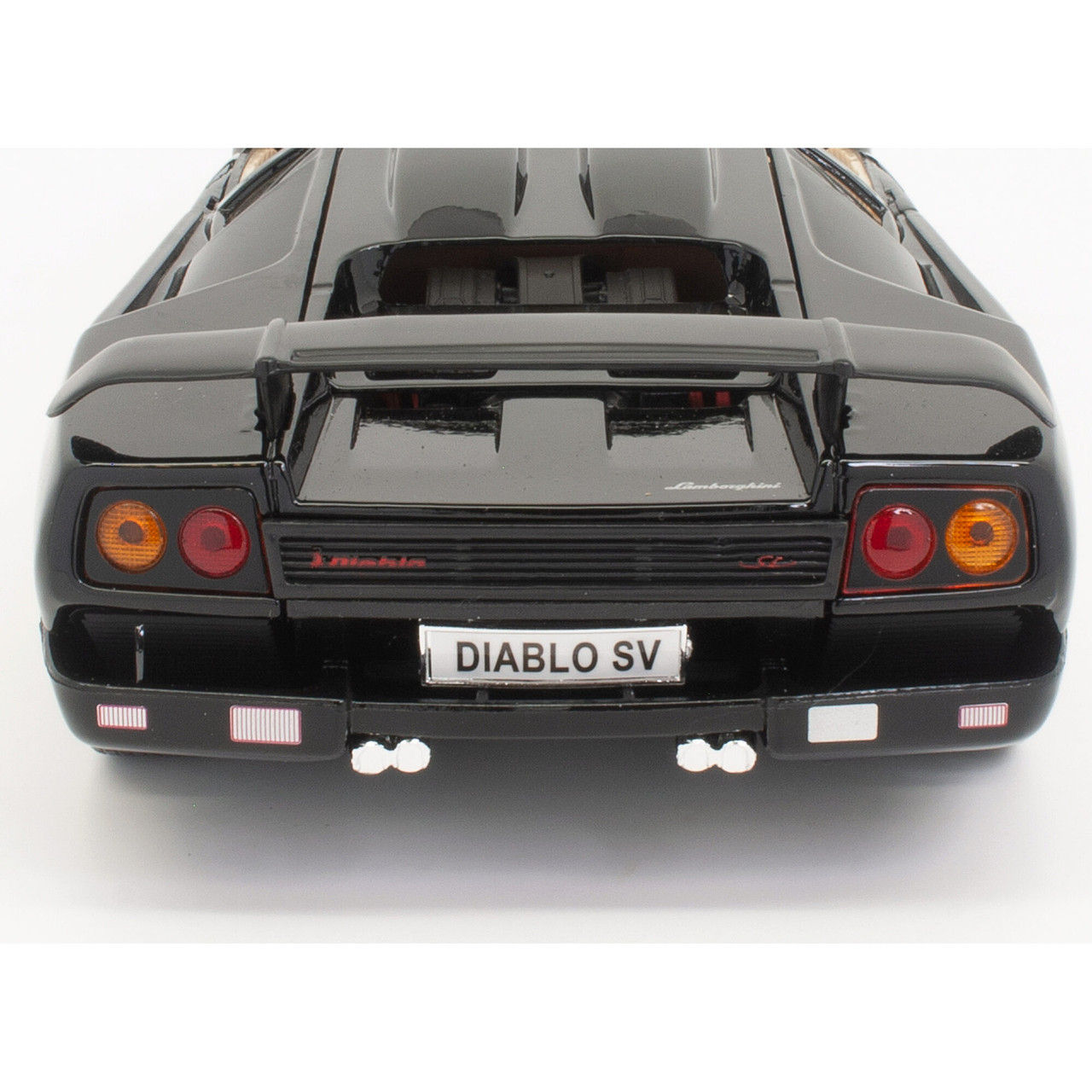 Wallpaper #cAMSZpMBpyOg8YnEwdqG38 Lamborghini Diablo SV 118 Scale Diecast Model by Maisto Fairfield