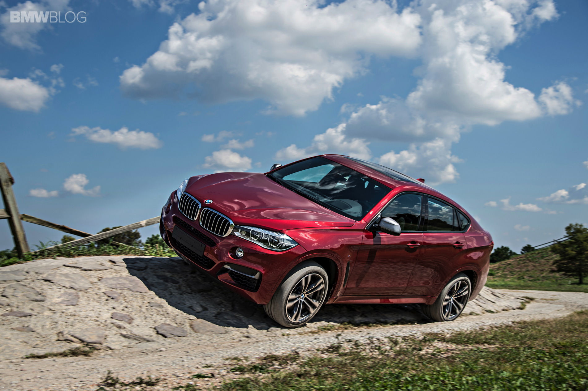Wallpaper #1QB5644BSdW8dNou6hEU31 2015 BMW X6 M50d Review by Car Magazine