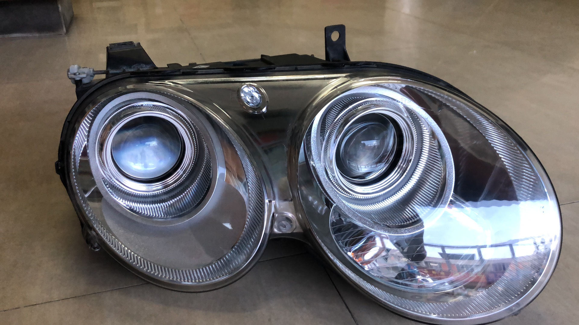 Wallpaper #ZWeR_5IBSpphPi3-AaN-329 Car Headlight Vehicle Lights for 10 13 Bentley Gallop Headlamp Xenon