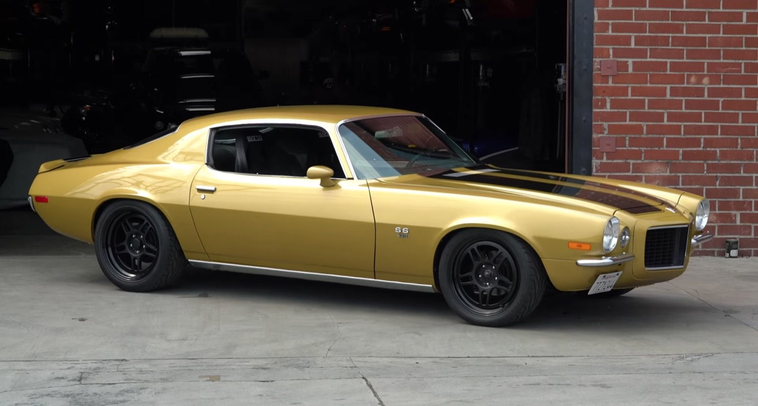 Wallpaper #DXQLx44B_8f4nGFaG3LQ10 Restored 1970 Chevy Camaro Keeps the Old School Cool Video