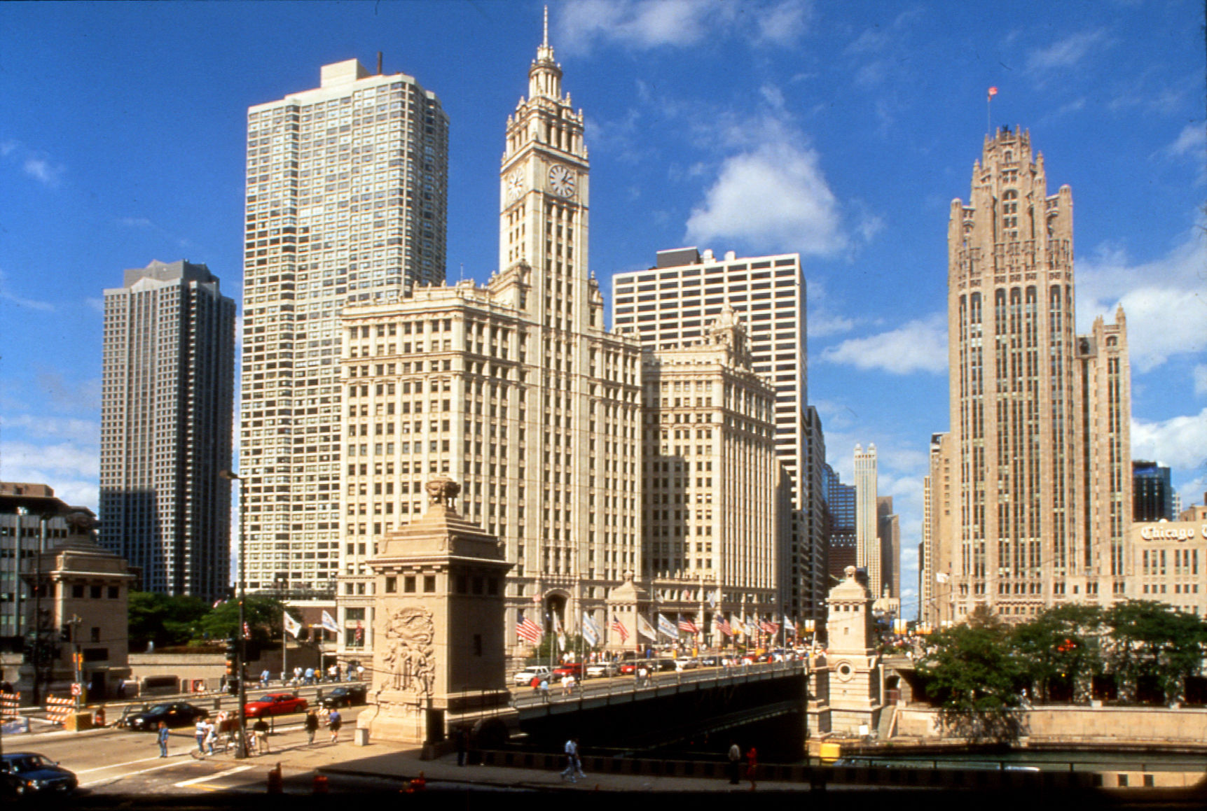 Wallpaper #o_EMRJMBLX2DcmSN94U3127 Buildings the 50 Most Beautiful Buildings in Chicago Atiara Diguna