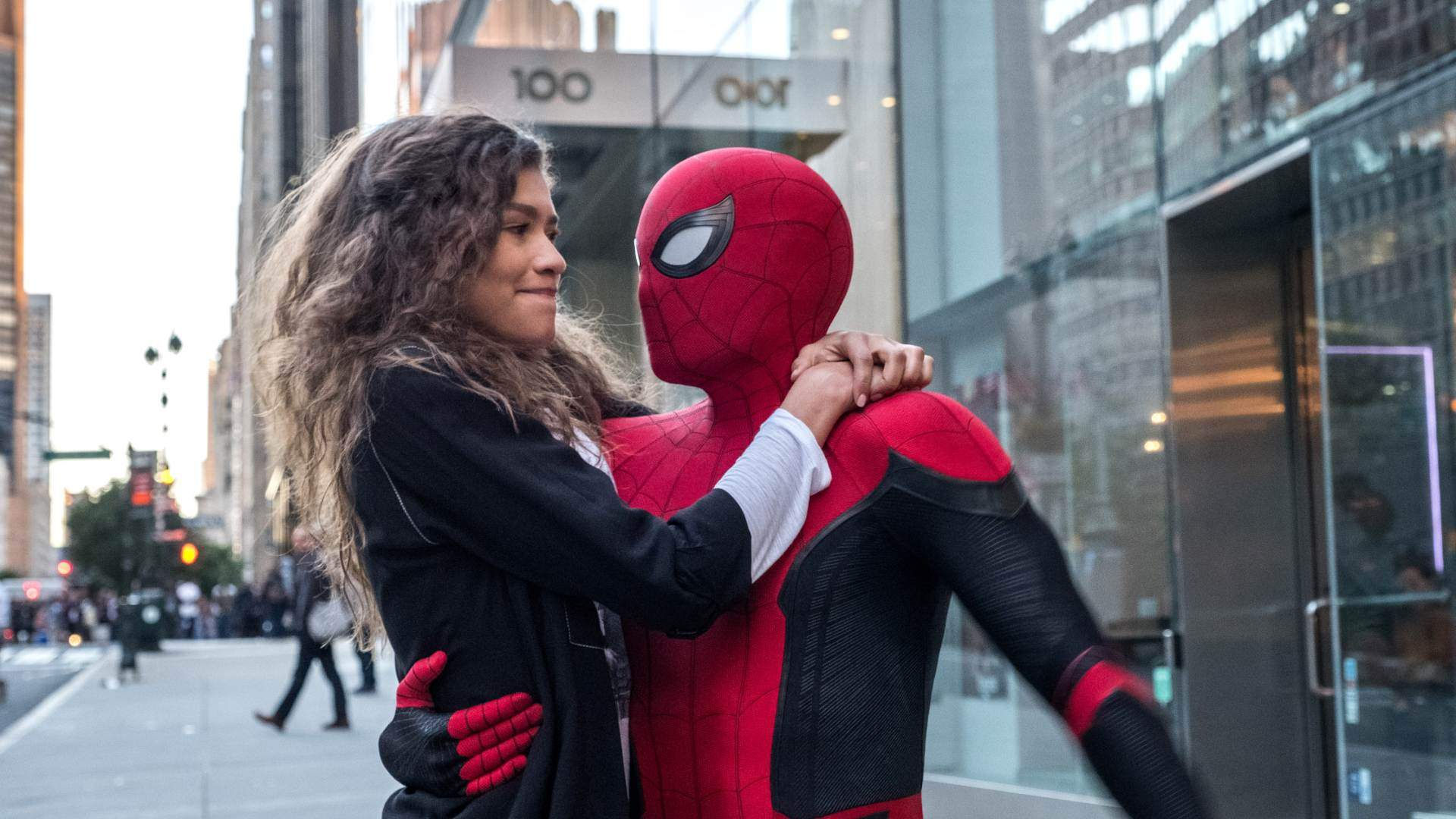 Wallpaper #T2dJDZMBSpphPi3-KuT-277 Spider Man Far from Home Concrete Playground