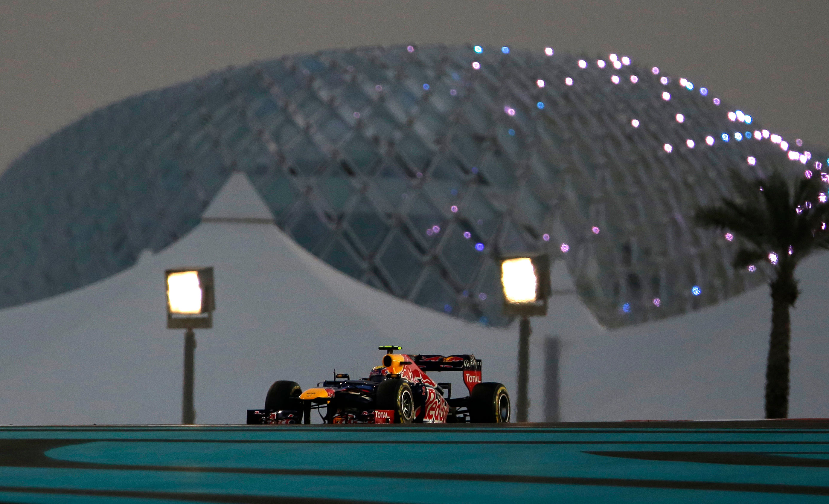 Wallpaper #6bl-3ZIBJvJKYCmErABD84 Amazing Views of Abu Dhabi F1 Track Setting Sports Other Emirates247