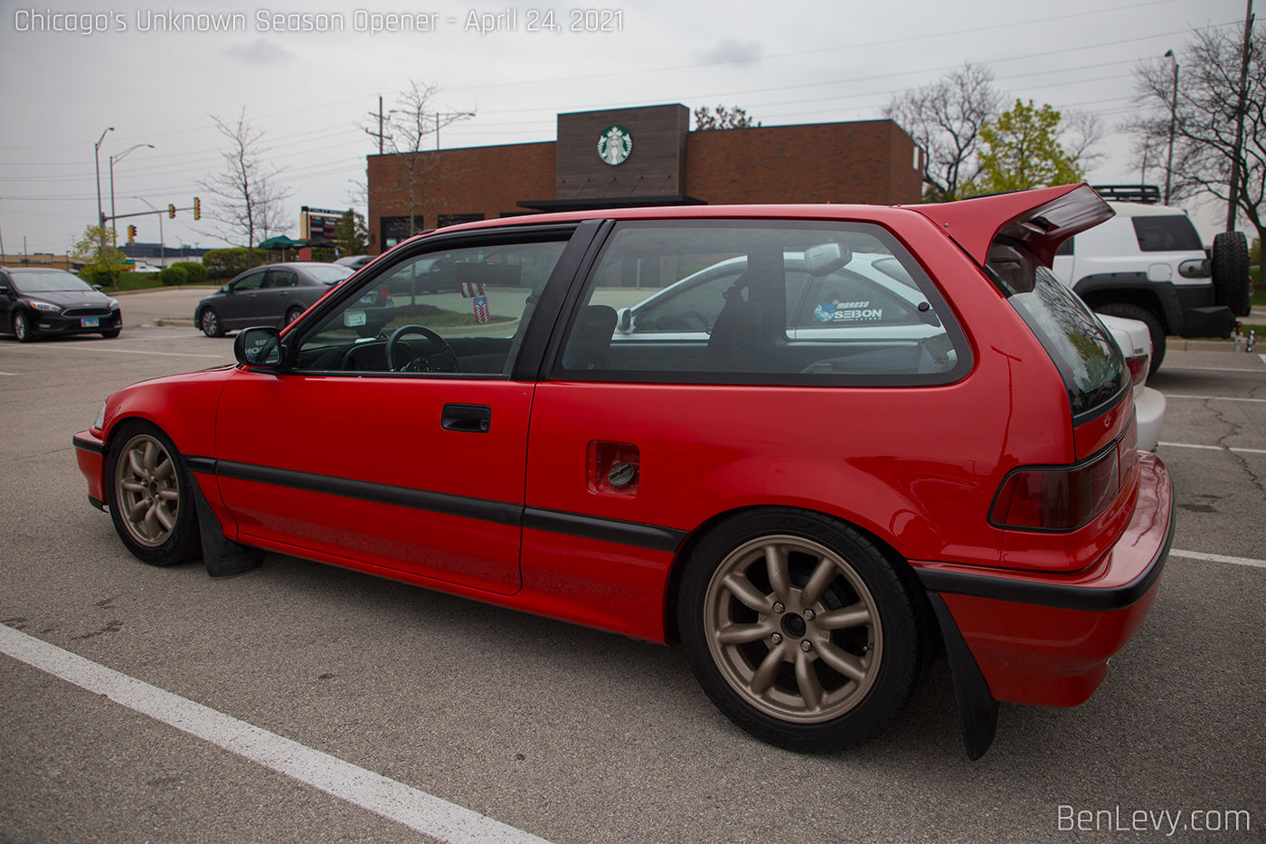 Wallpaper #_X3c9I4Bnwiau_P6qRBT43 Red Honda Civic Ef Hatchback on Gold Wheels Benlevycom