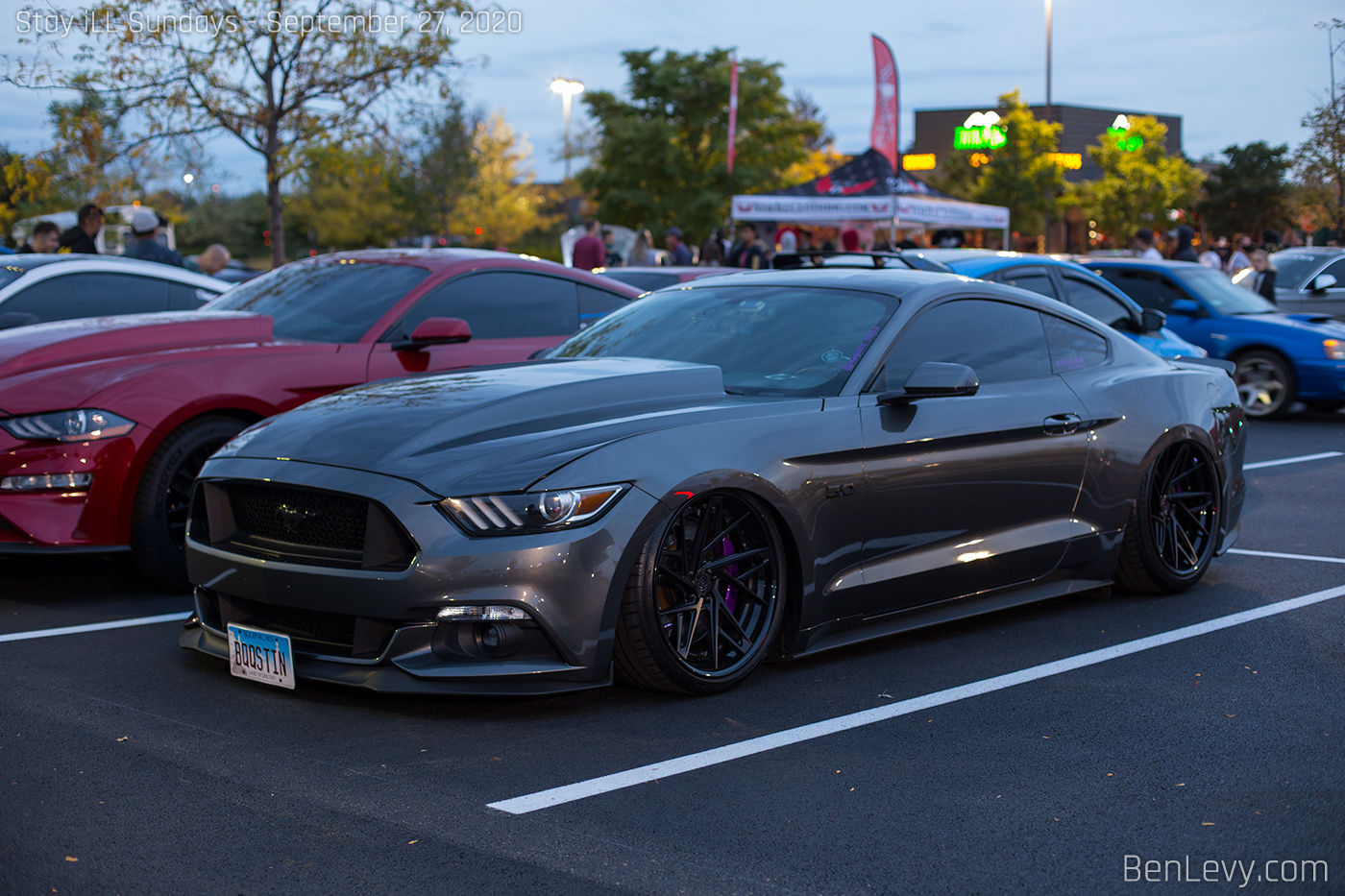 Wallpaper #q4IoQJMB0GiFKesMV8Cc258 Grey Mustang 50 with Cowl Hood Benlevycom