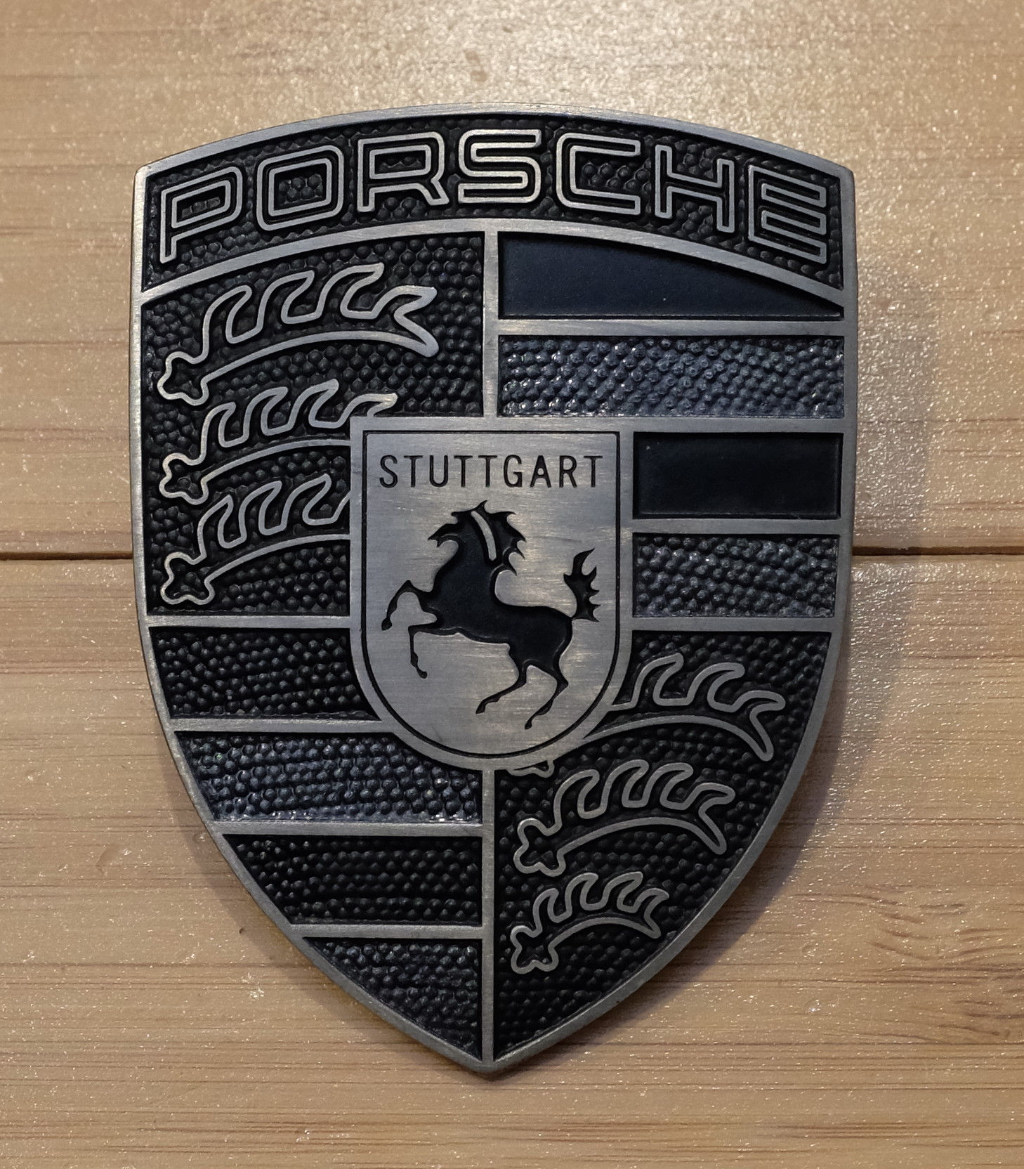 Wallpaper #a6moiZcBxbDgA0RlrfDf75 Custom Porsche Hood Crest Rennlist Porsche Discussion Forums