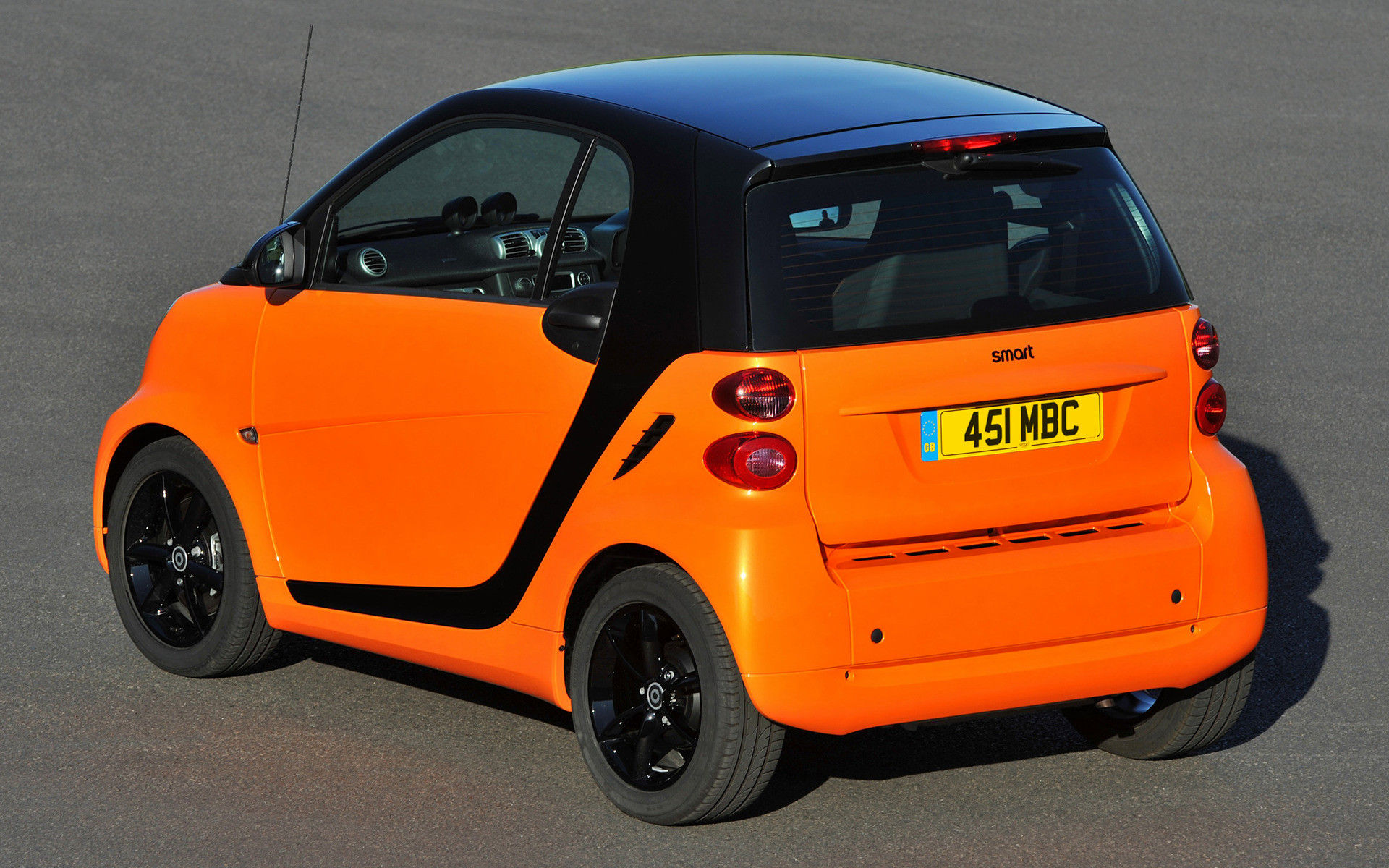 Wallpaper #eH0k8Y4Bnwiau_P68Qgi33 Smart Car Wallpaper 60 Images