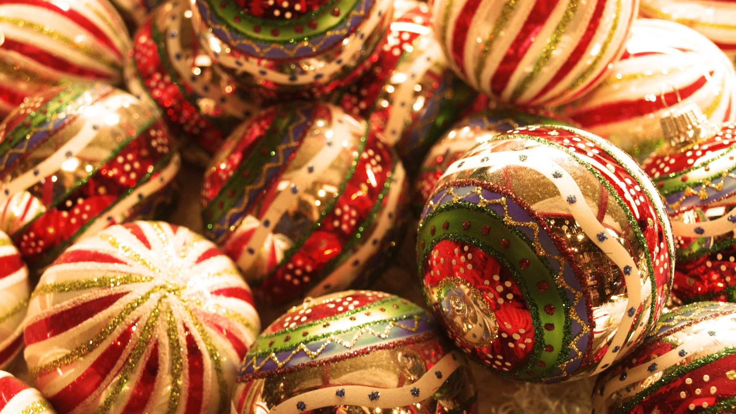 Wallpaper #d7yBO5MBMDFIMcjN83-R113 Glitter Christmas Wallpaper 57 Images