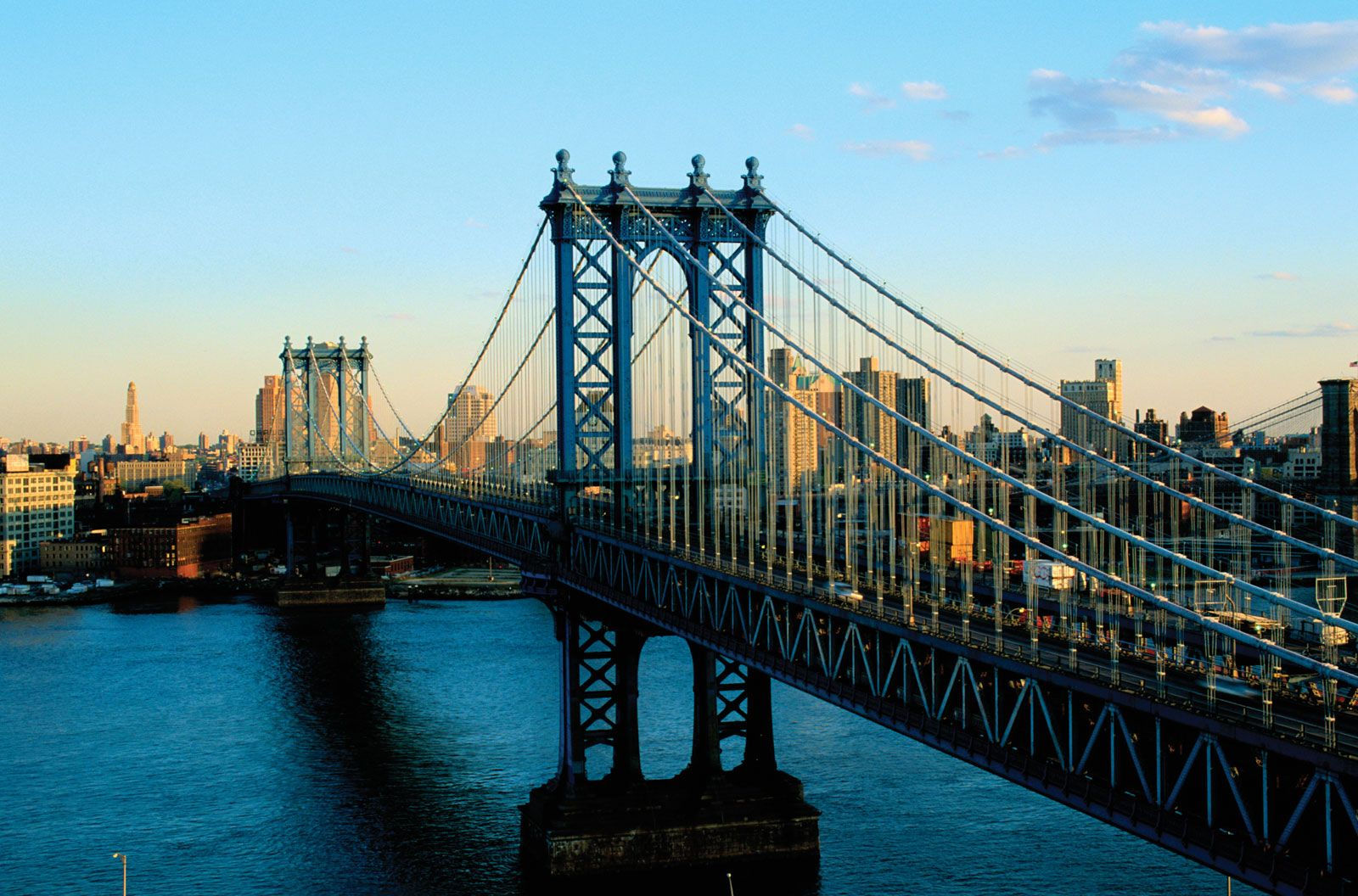 Wallpaper #66e34 Brooklyn Bridge in New York the Iconic Crossing Between Manhattan and