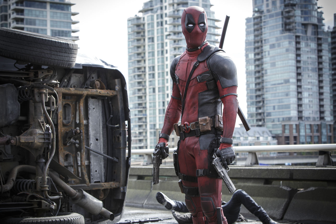 Wallpaper #Pmet-5IBSpphPi3-6ZVU21 Deadpool Film Rezensionende
