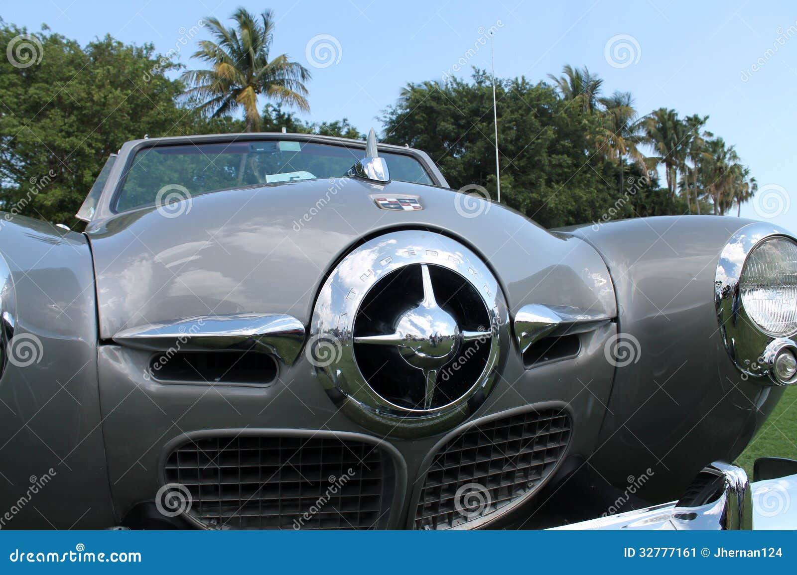Wallpaper #69ec4 Morgan Sports Car Front Grill with Badges Stock Photo Royalty Free