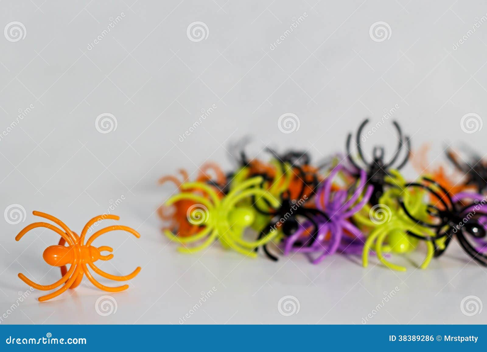 Wallpaper #HfQqOpMBKFX8bn3rhHgw61 Plastic Toy Spider Rings Royalty Free Stock Image Image 38389286