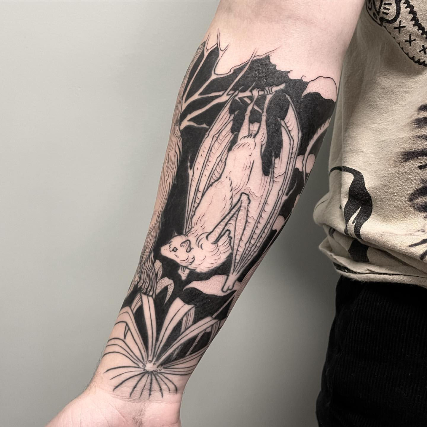 Wallpaper #dGdwDZMBSpphPi3-RuW9416 Update More Than 75 Bat Forearm Tattoo Latest Incoedocomvn