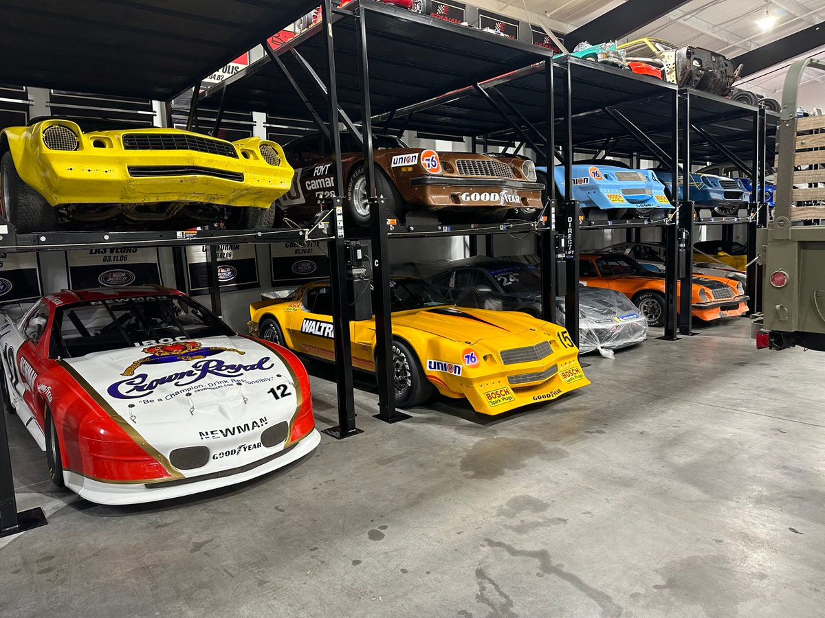 Wallpaper #4mfo85IBSpphPi3-b3er281 Iroc Set to Return in 2024 Racing News