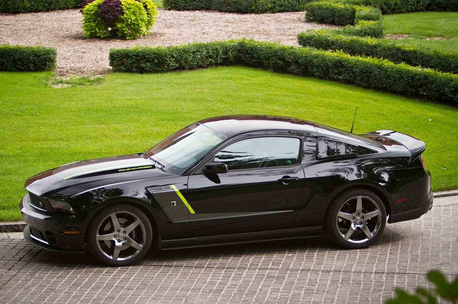 Wallpaper #R3Pdgo4BFI5NbQksyBkm31 2012 Ford Mustang Rs3 Hyper Series by Roush Performance Pictures